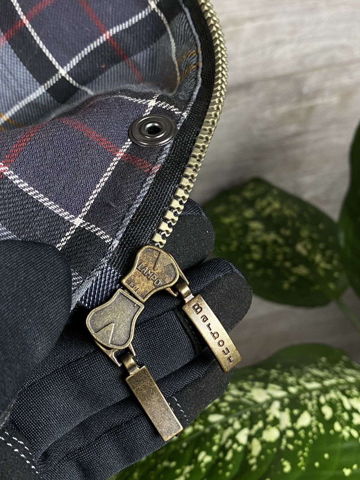 👩🏿‍🦳 Barbour waxed parka women’s waterproof vintage
