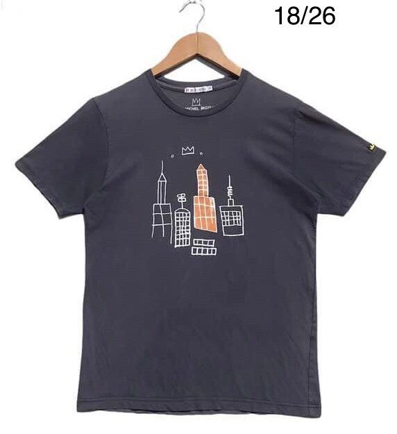 Uniqlo 🔥Accept Binding Offer🔥 Jean Michel Basquiat Size US M / EU 48-50 / 2 - 1 Thumbnail
