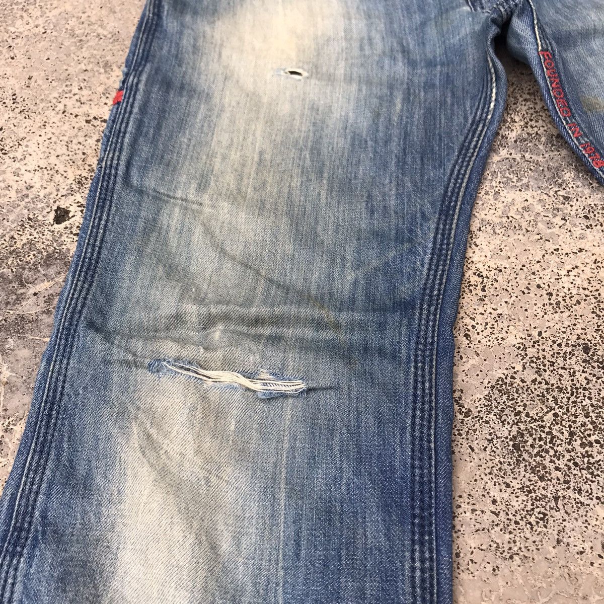 Diesel Vintage Diesel Albo Denim Distressed Blue Wash Jeans Size US 30 / EU 46 - 7 Thumbnail
