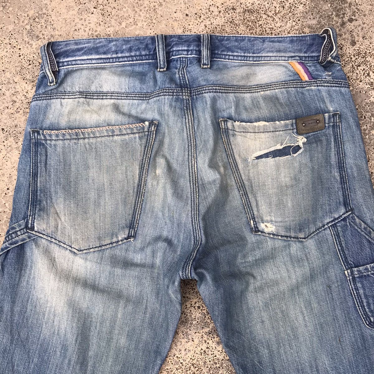 Diesel Vintage Diesel Albo Denim Distressed Blue Wash Jeans Size US 30 / EU 46 - 20 Thumbnail