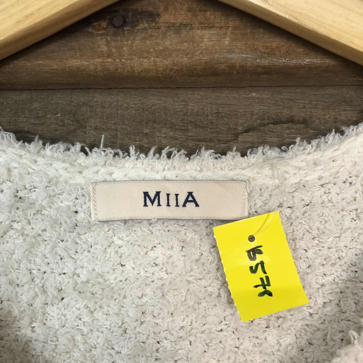DLS Miia love White Shag Shaggy Fur Mohair Knitwear #BB578