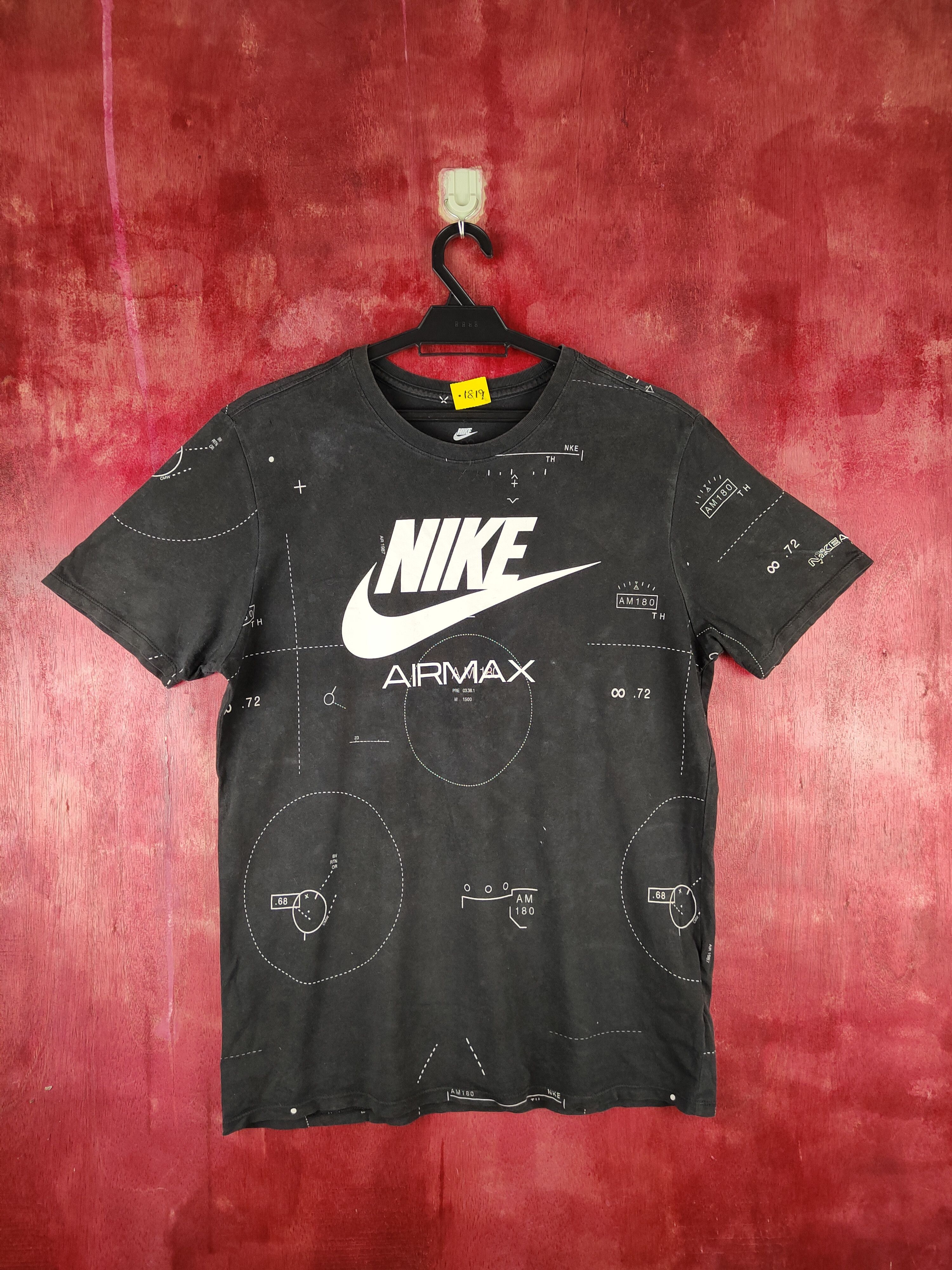 image of Nike-Airmax Black Faded Short Sleeve T-Shirt S673, Men's (Size Medium)