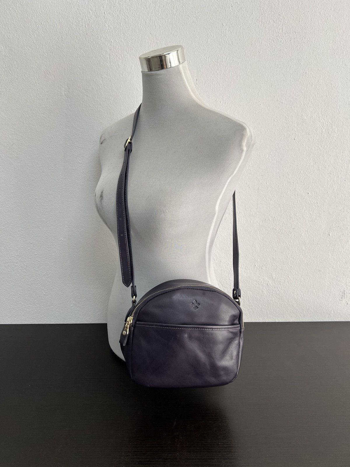 Romeo Gigli Romeo Gigli Sling Bag Size ONE SIZE - 2 Thumbnail