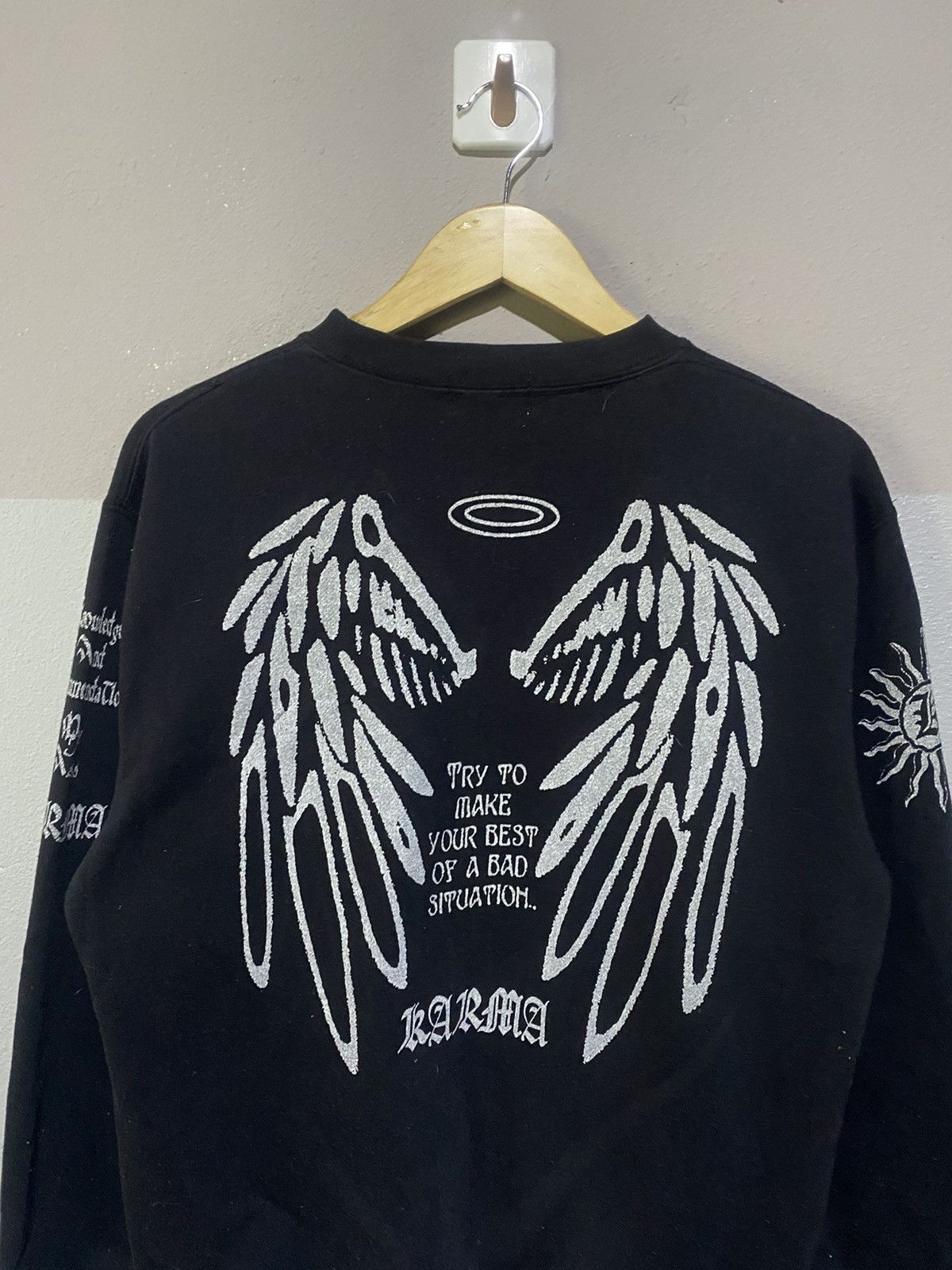 Japanese Brand 🔥SALE🔥KARMA SWEATSHIRTS NICE DESIGN Size US M / EU 48-50 / 2 - 4 Thumbnail