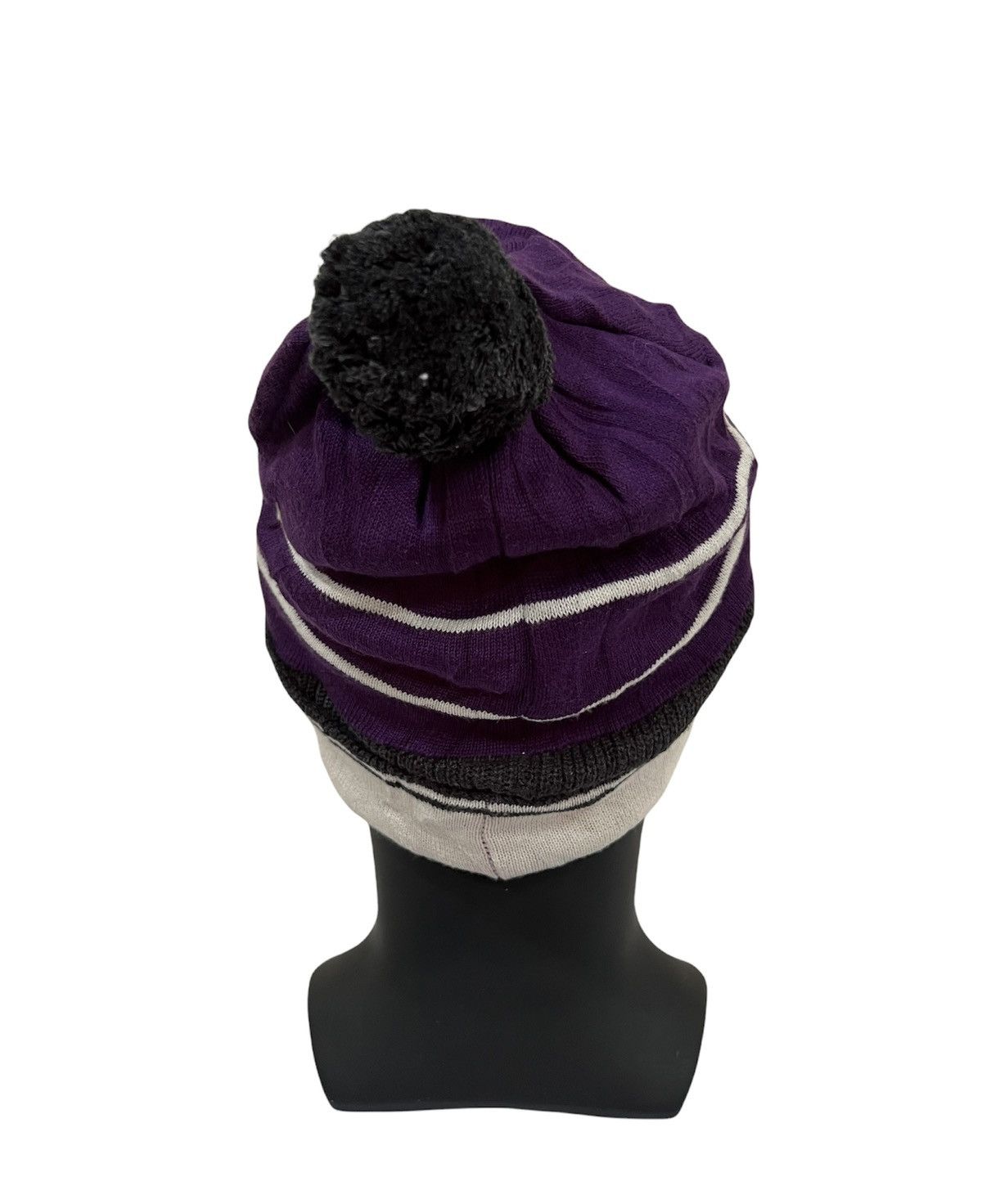 Japanese Brand × TMT Japanese brand TMT Big Holidays Spell Out Beanie Hat Size ONE SIZE - 4 Thumbnail