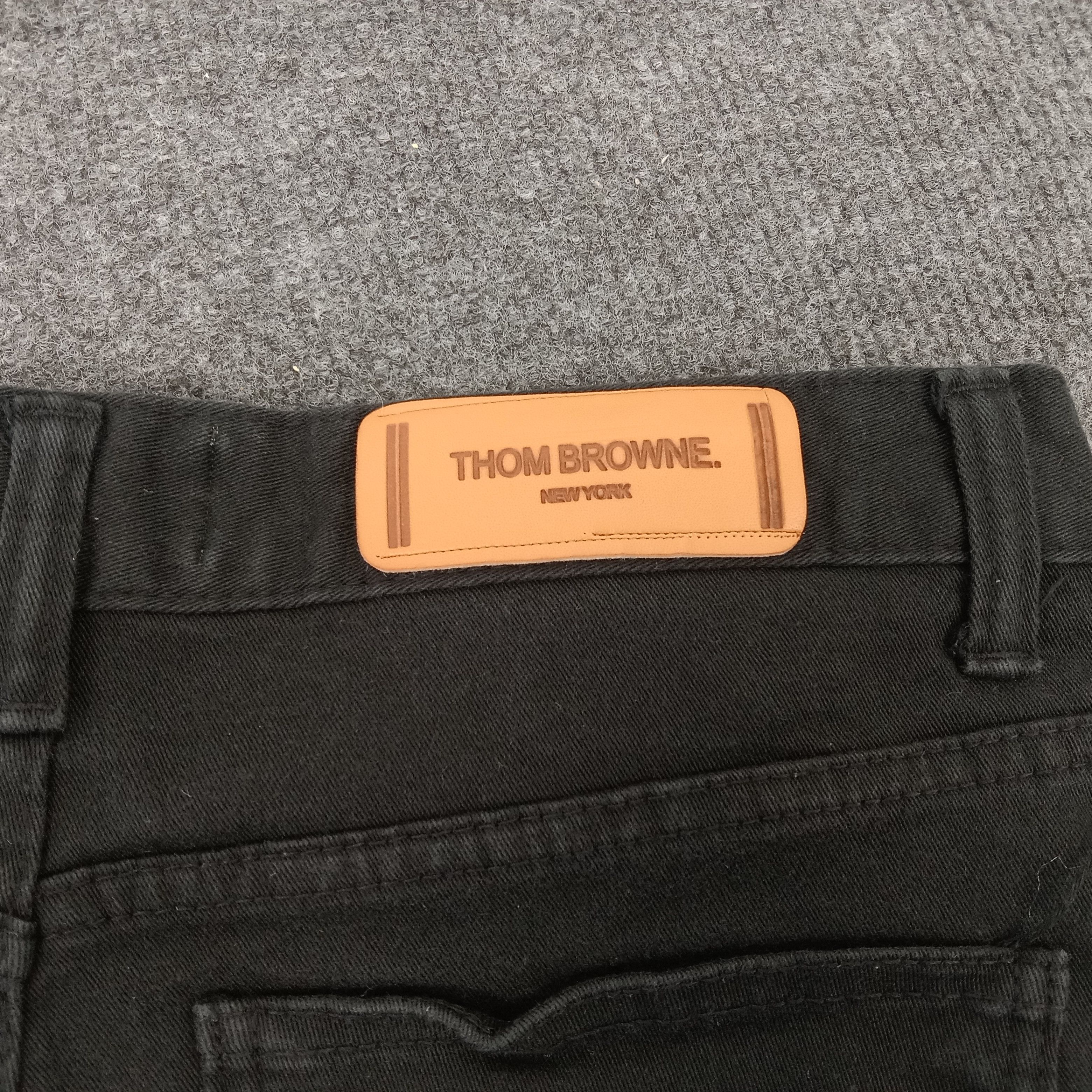 Japanese Brand × Vintage Thom Browne Japan Style Short Pants Size US 32 / EU 48 - 8 Thumbnail
