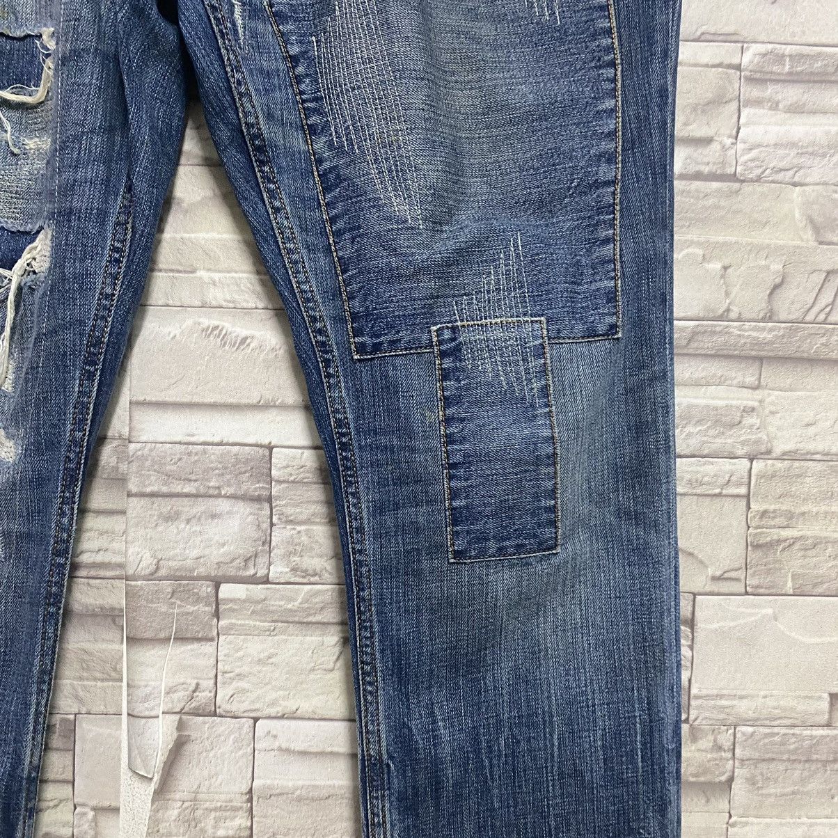 Swagger SWAGGER Distressed Denim Patchwork Jeans Size US 34 / EU 50 - 10 Thumbnail