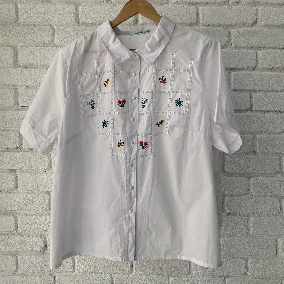 Vintage Embroidery Shirt