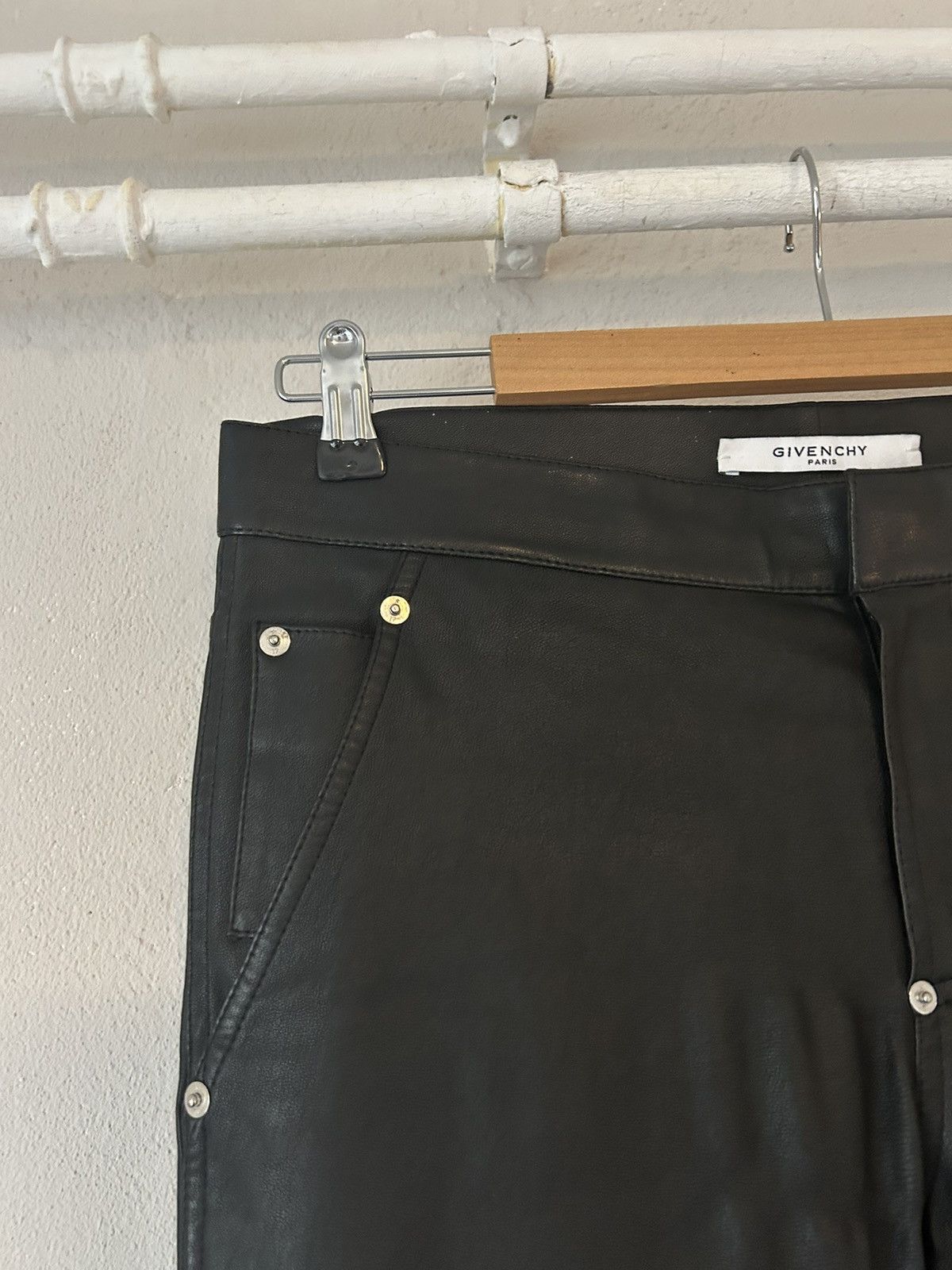 Givenchy Black Leather Pants Size US 31 - 4 Thumbnail