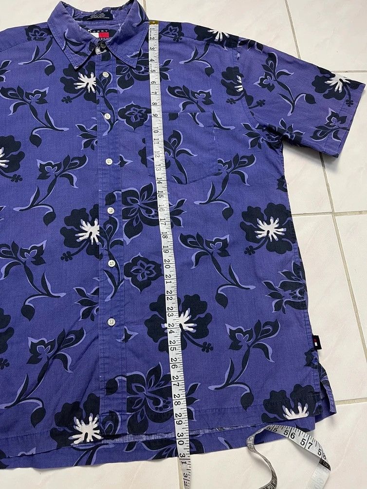 Tommy Hilfiger Vintage Tommy Hilfiger Aloha Hawaiian Shirts Size US L / EU 52-54 / 3 - 6 Thumbnail