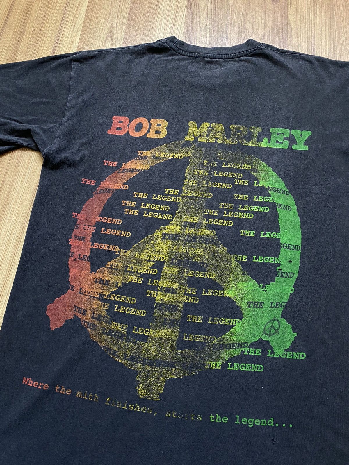 Bob Marley Vintage Bob Marley The Legend Rastaman T Shirt 2pac Eminem Size US L / EU 52-54 / 3 - 8 Thumbnail