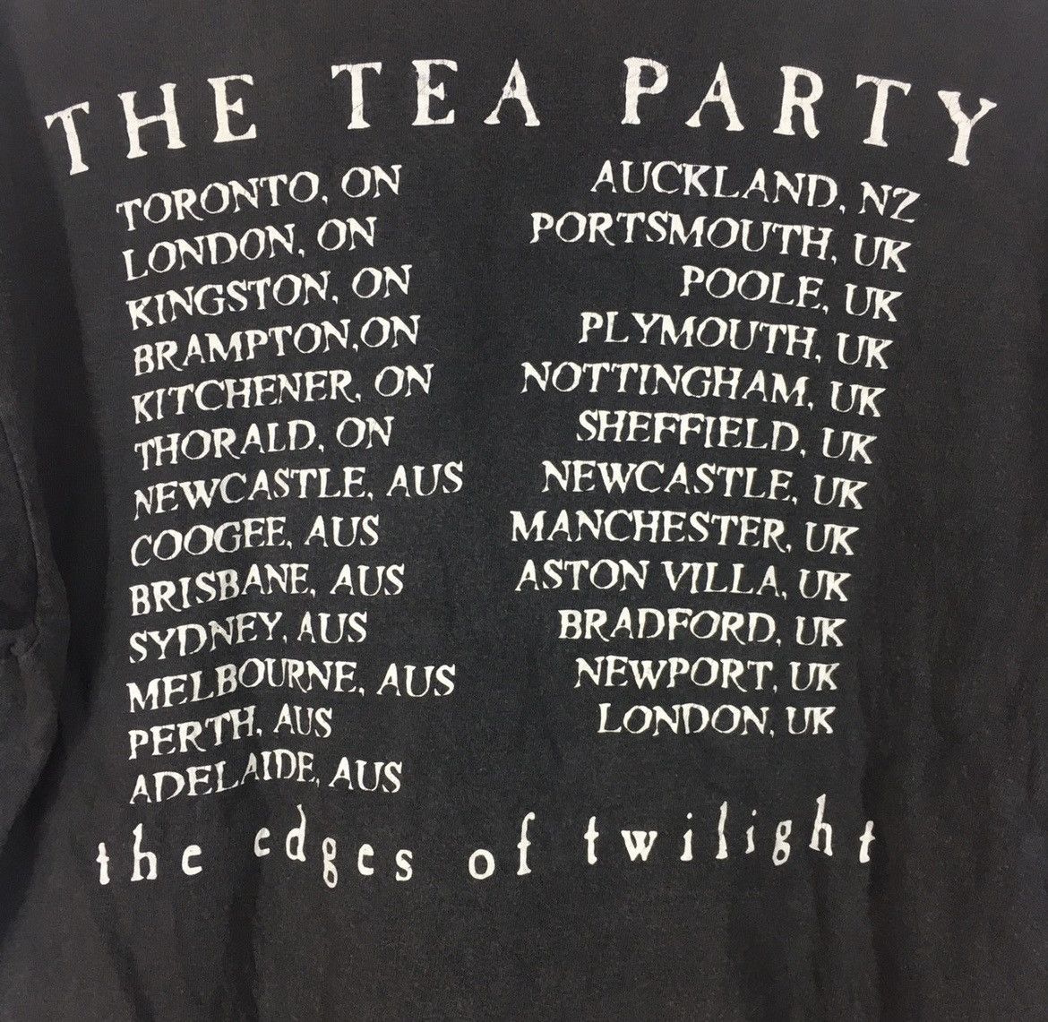 Band Tees Vintage 90s The Tea Party the edges of twilight band t shirt Size US M / EU 48-50 / 2 - 4 Thumbnail