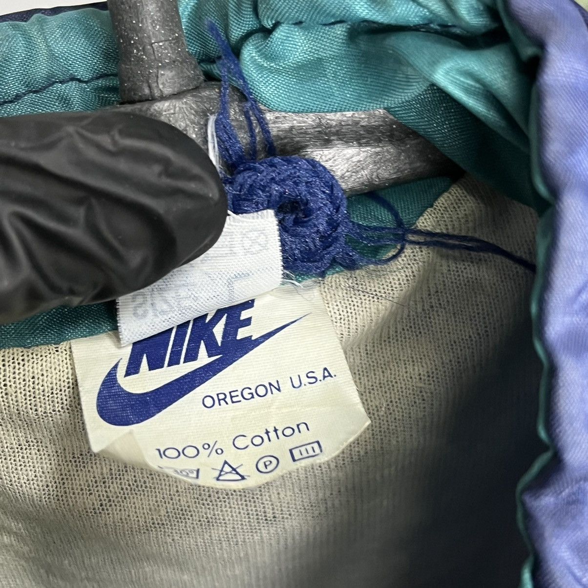 Nike 1970s OREGON USA ARCHIVE NIKE RARE TRACK JACKET - № 2217 Size US S / EU 44-46 / 1 - 6 Thumbnail