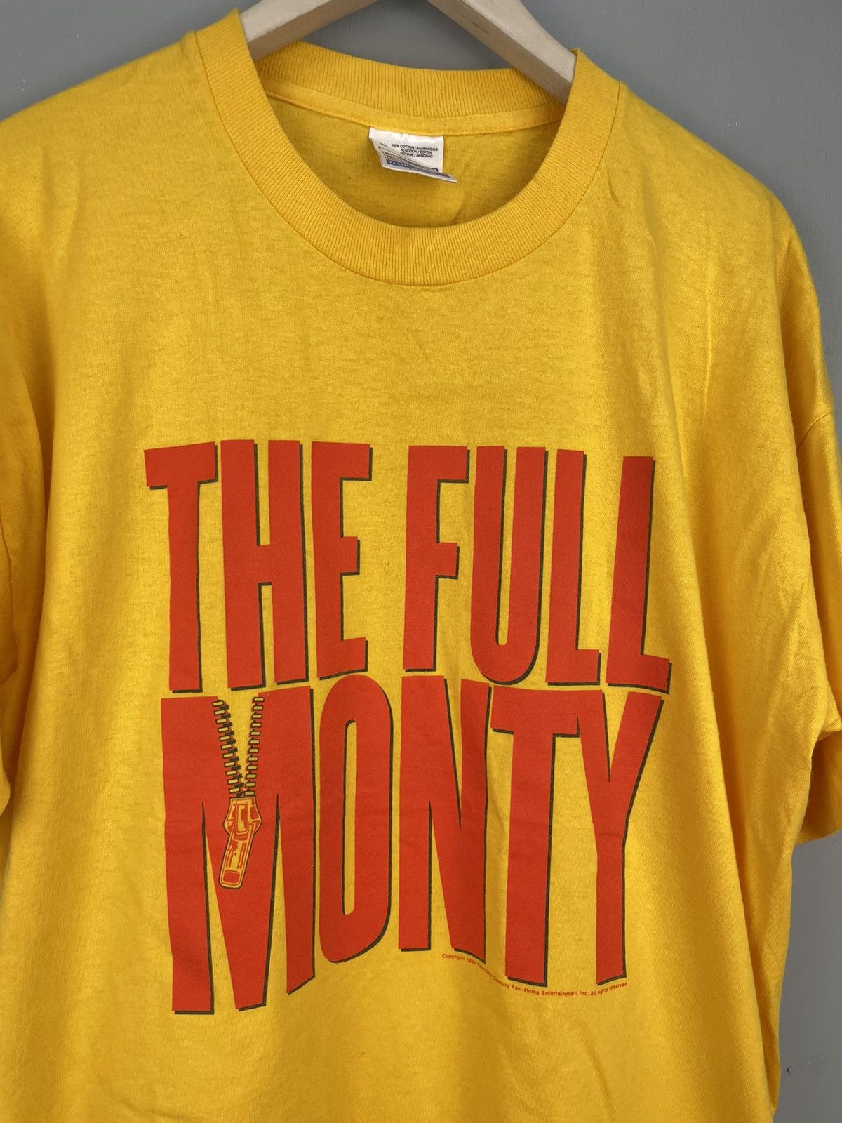 Vintage Vintage 90s The Full Monty movie t shirt Size US XL / EU 56 / 4 - 3 Thumbnail