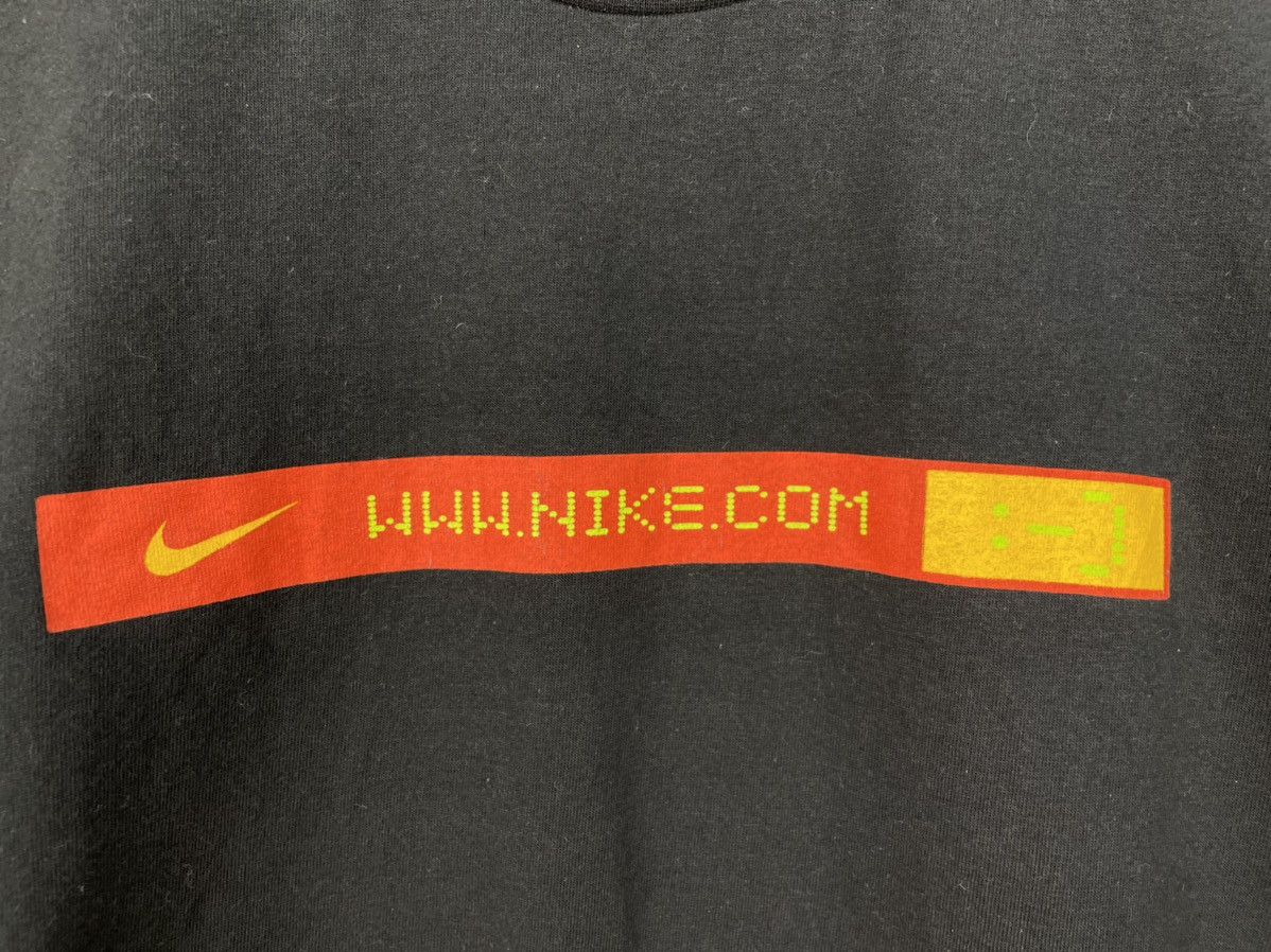 Nike Vintage Y2K Nike swoosh logo t shirt Size US L / EU 52-54 / 3 - 4 Thumbnail