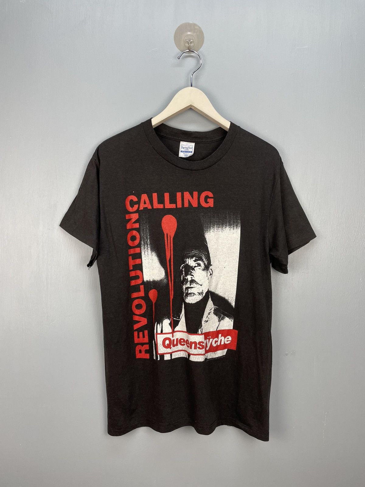 Vintage 80s Queensrÿche Revolution Calling rock band t shirt