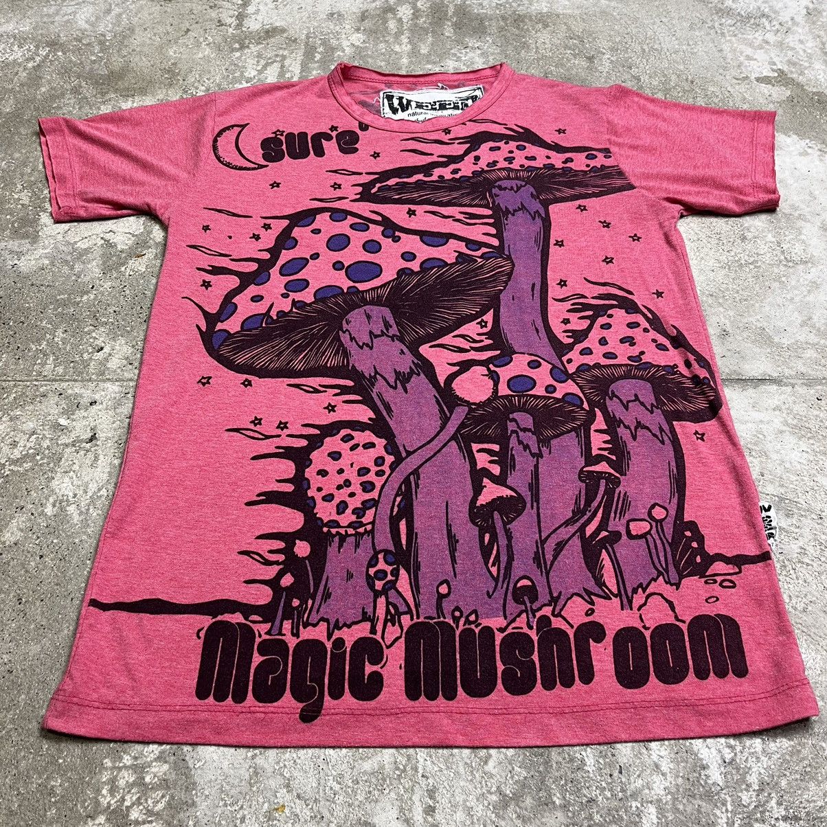 Vintage SURE MAGIC MUSHROOMS by MOON FLOWER OVERPRINTED TEE - № 521 Size US M / EU 48-50 / 2 - 3 Thumbnail