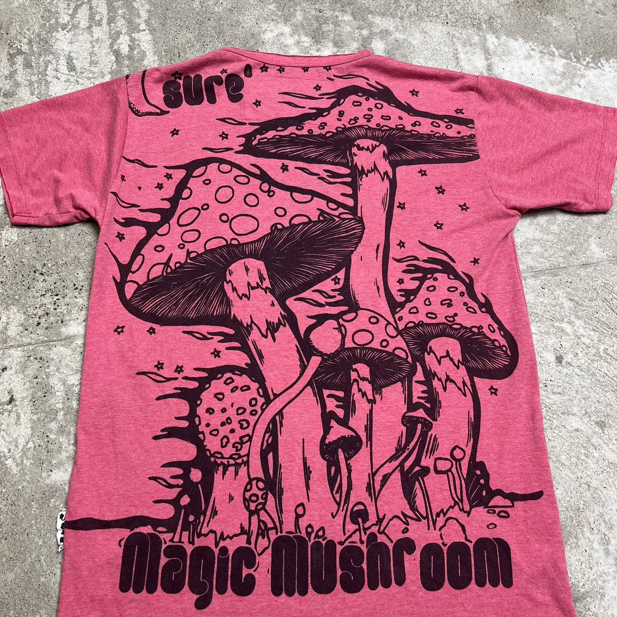 Vintage SURE MAGIC MUSHROOMS by MOON FLOWER OVERPRINTED TEE - № 521 Size US M / EU 48-50 / 2 - 5 Thumbnail