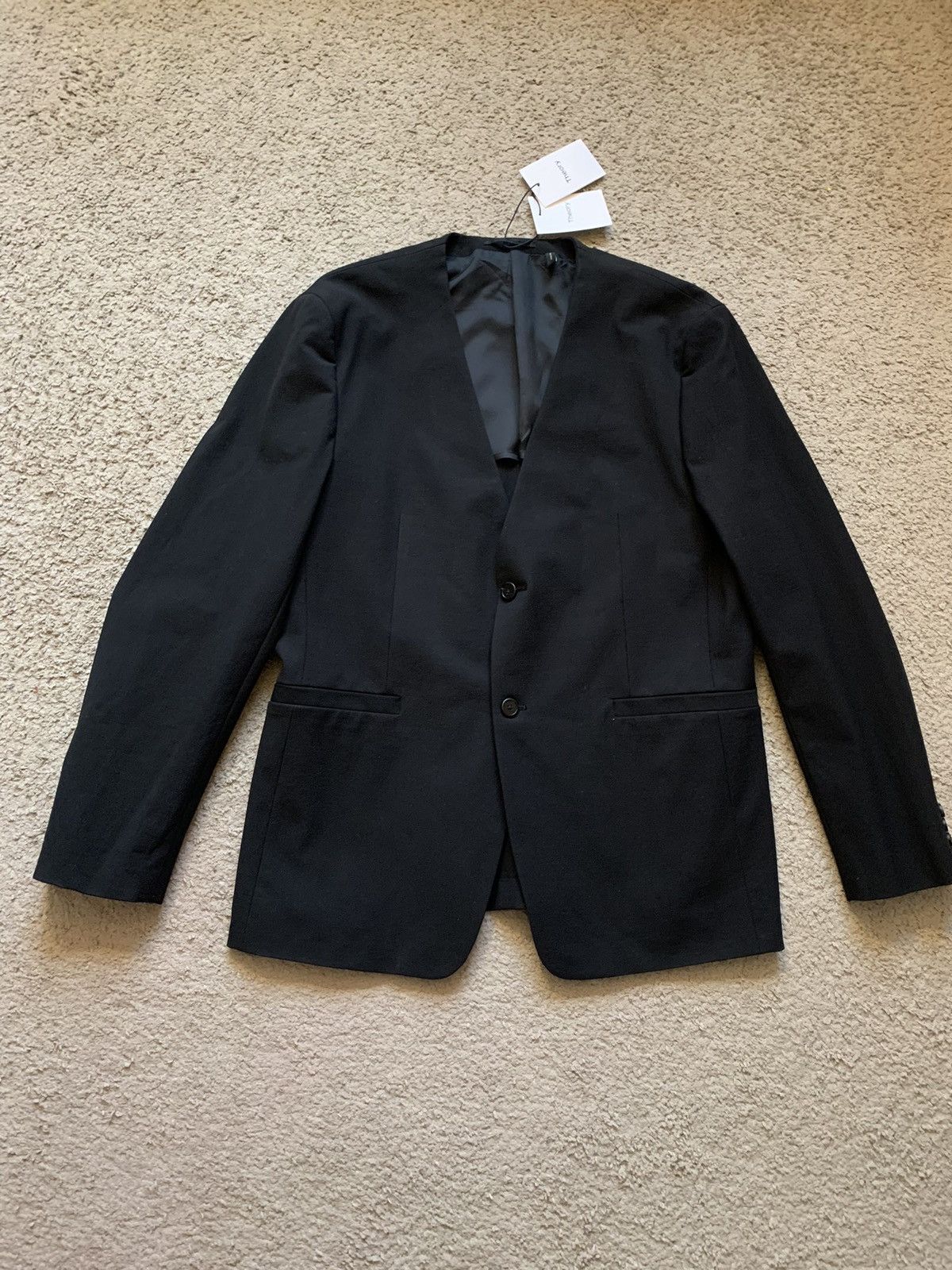 Theory THEORY BLACK COLLAR LESS BLAZER Size 46R - 1 Thumbnail