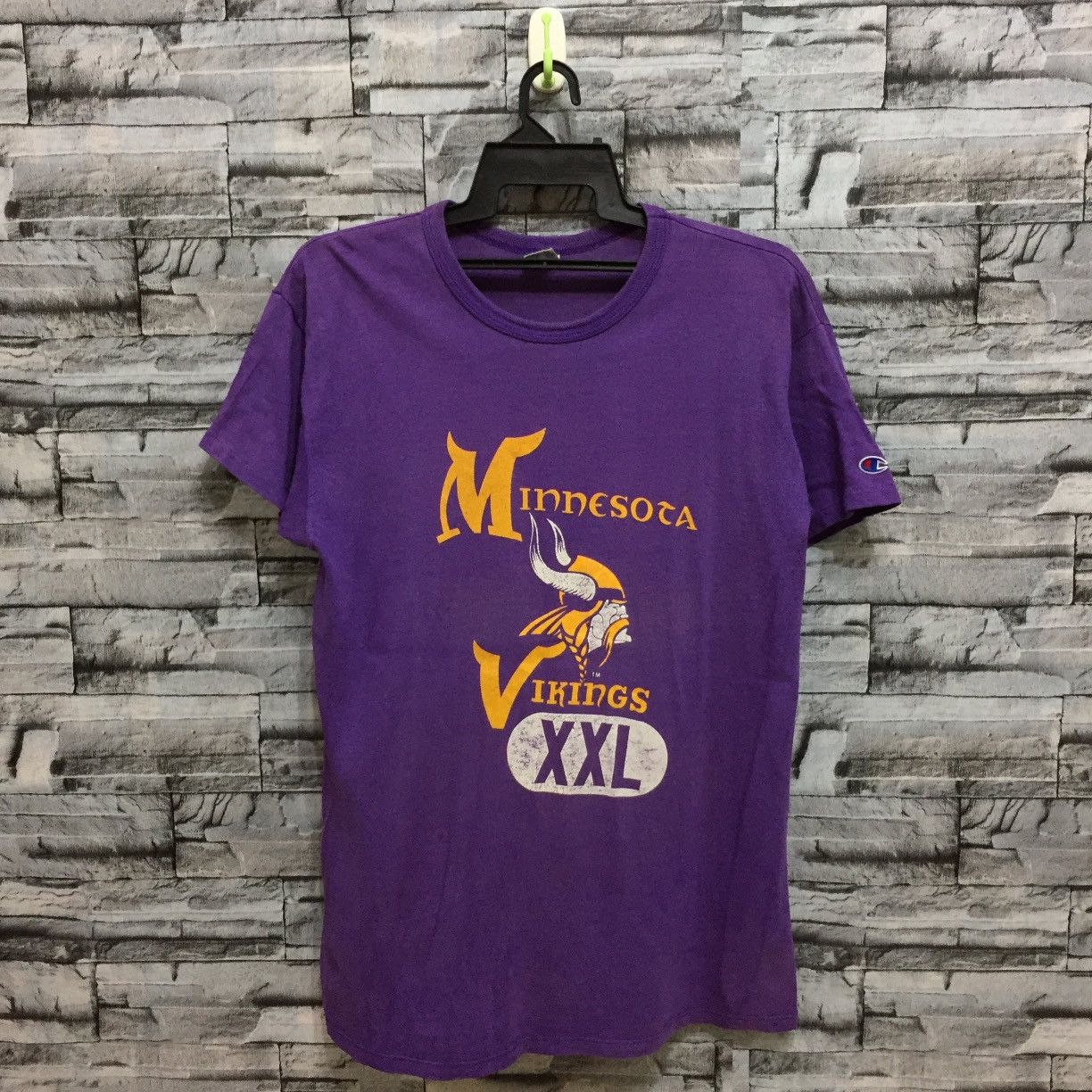 Champion Vintage Champion x Minnesota Vikings Nfl t shirt Size US L / EU 52-54 / 3 - 1 Thumbnail