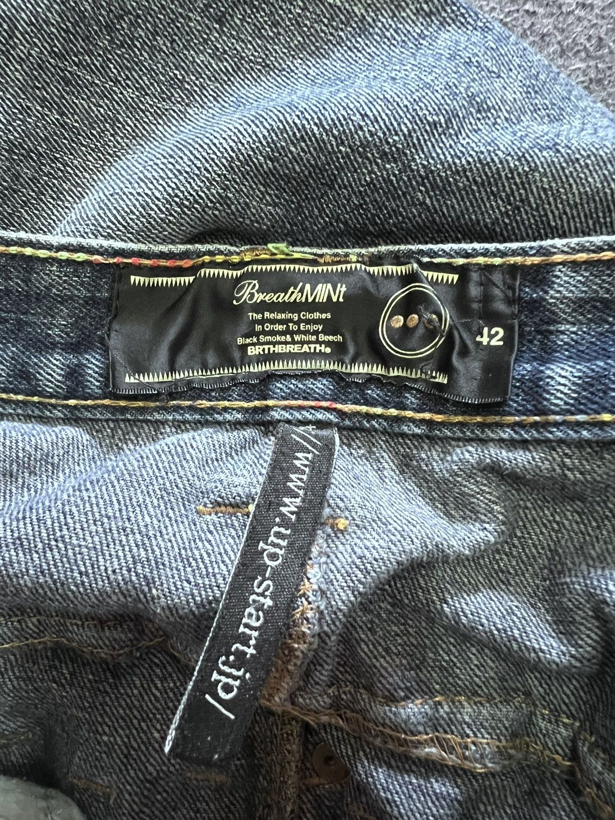 DOUBLE WAIST BREATHMINT DISTRESSED DENIM PANT