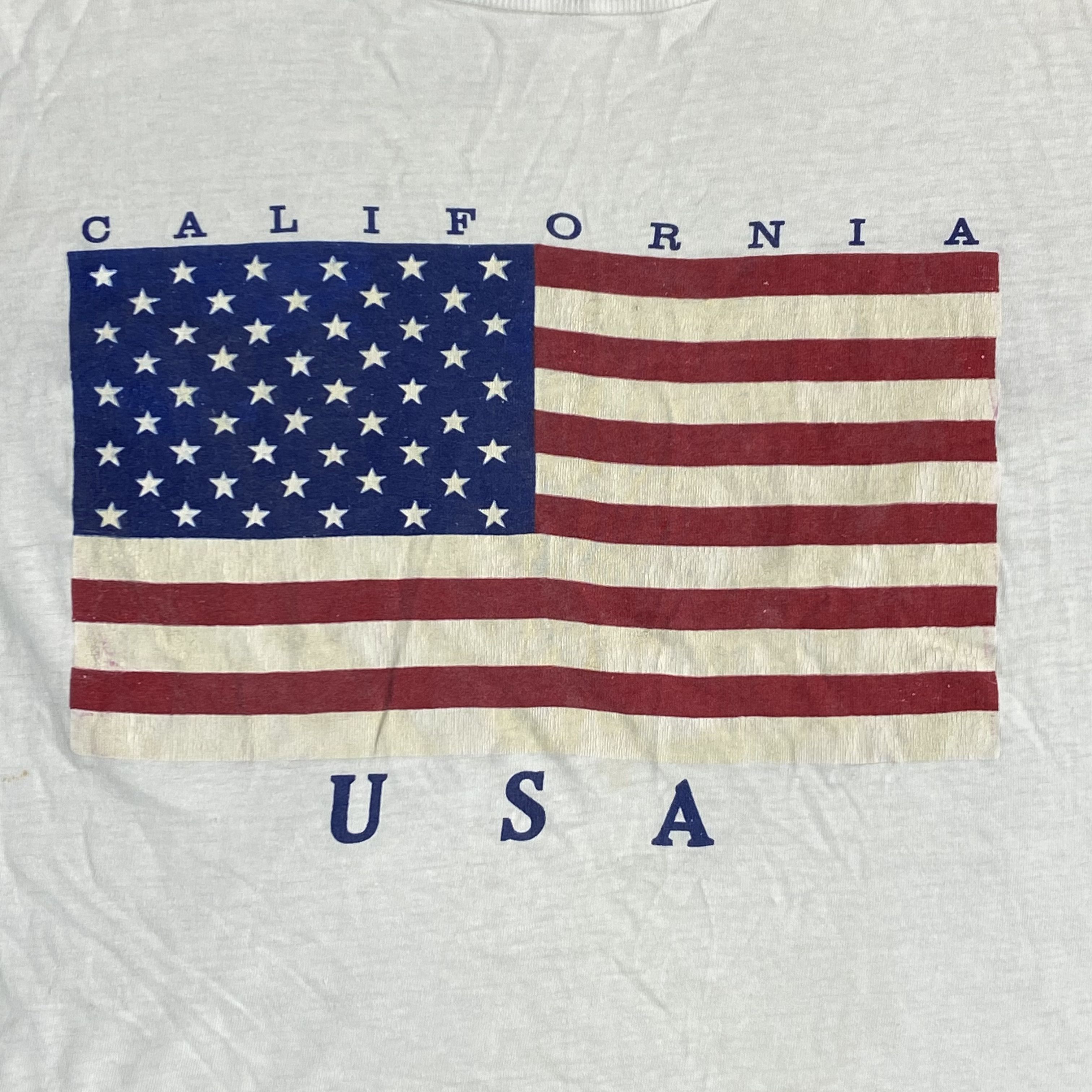 Vintage 1980s CALLIFORNIA USA SINGLE STITCHED RARE BOXY TEE - № 490 Size US L / EU 52-54 / 3 - 9 Thumbnail