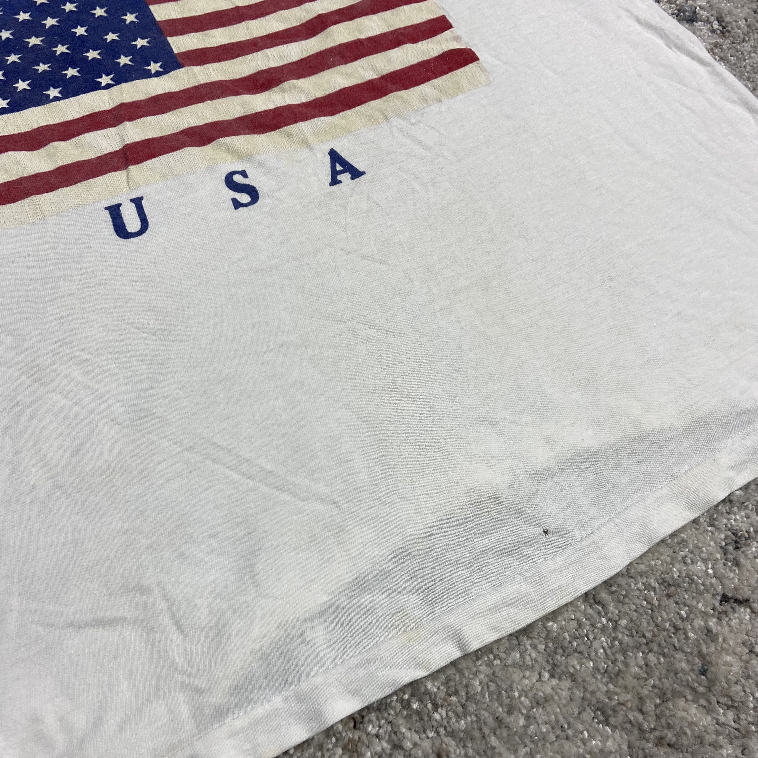 Vintage 1980s CALLIFORNIA USA SINGLE STITCHED RARE BOXY TEE - № 490 Size US L / EU 52-54 / 3 - 11 Thumbnail