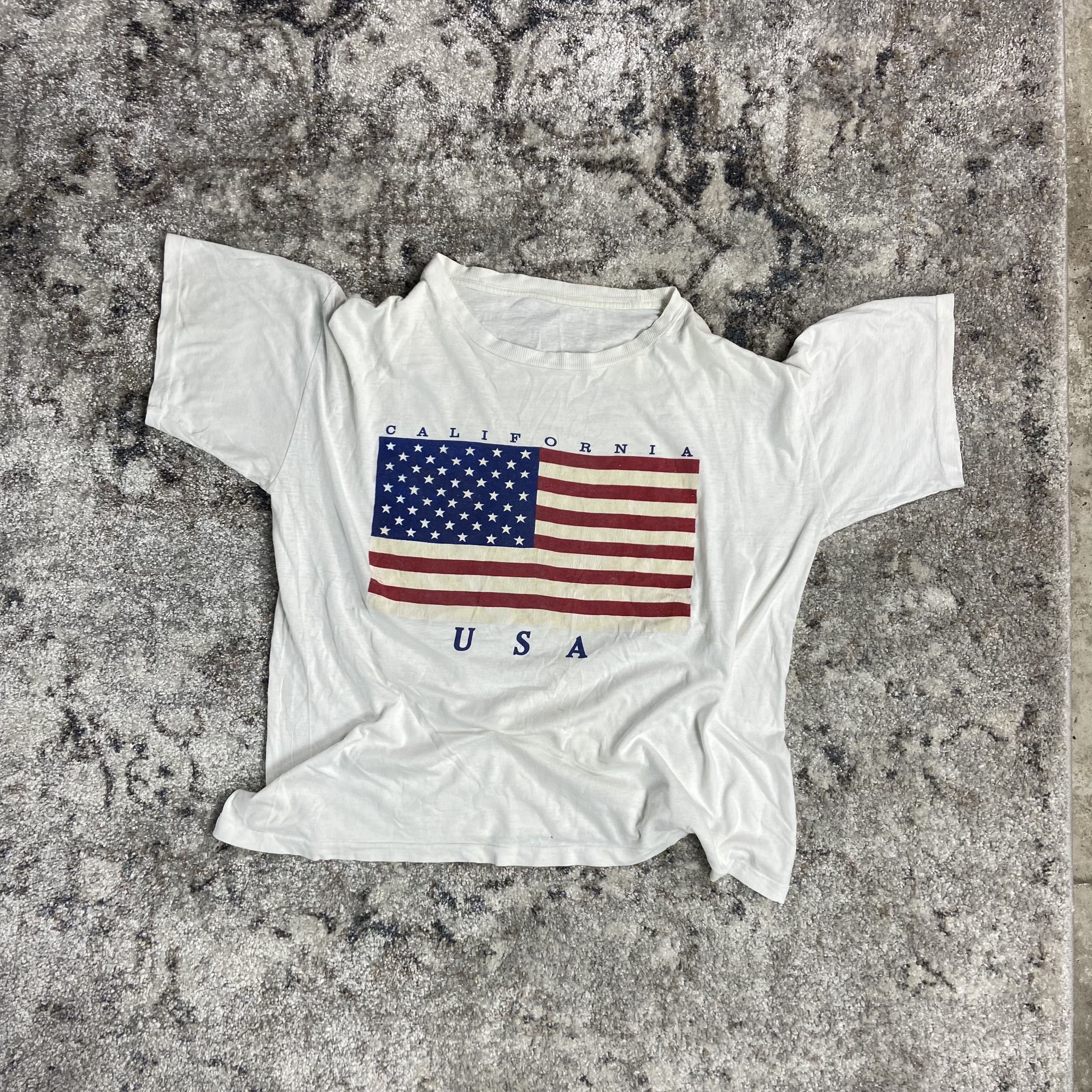 Vintage 1980s CALLIFORNIA USA SINGLE STITCHED RARE BOXY TEE - № 490 Size US L / EU 52-54 / 3 - 1 Thumbnail