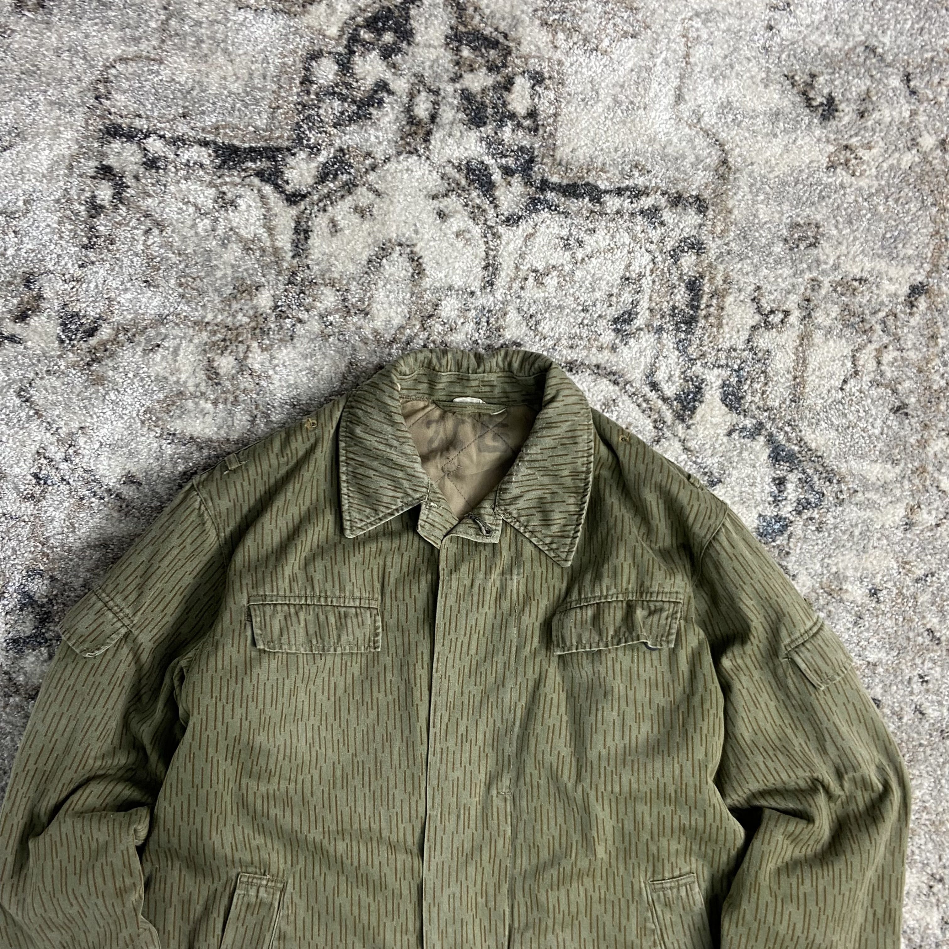 Vintage 1970s RAIN CAMO ARCHIVE VINTAGE FADED JACKET - № 2207 Size US L / EU 52-54 / 3 - 3 Thumbnail