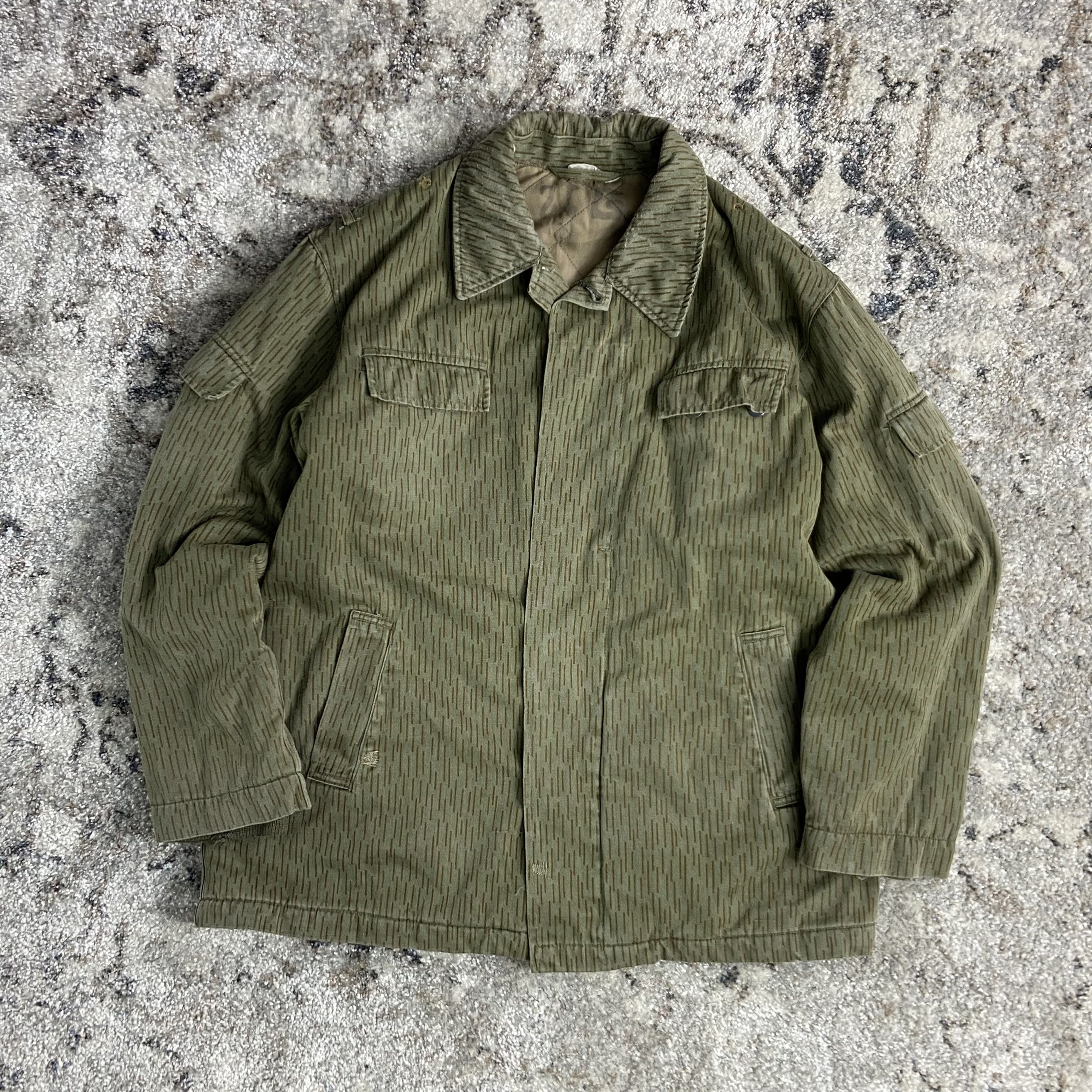 Vintage 1970s RAIN CAMO ARCHIVE VINTAGE FADED JACKET - № 2207 Size US L / EU 52-54 / 3 - 1 Thumbnail