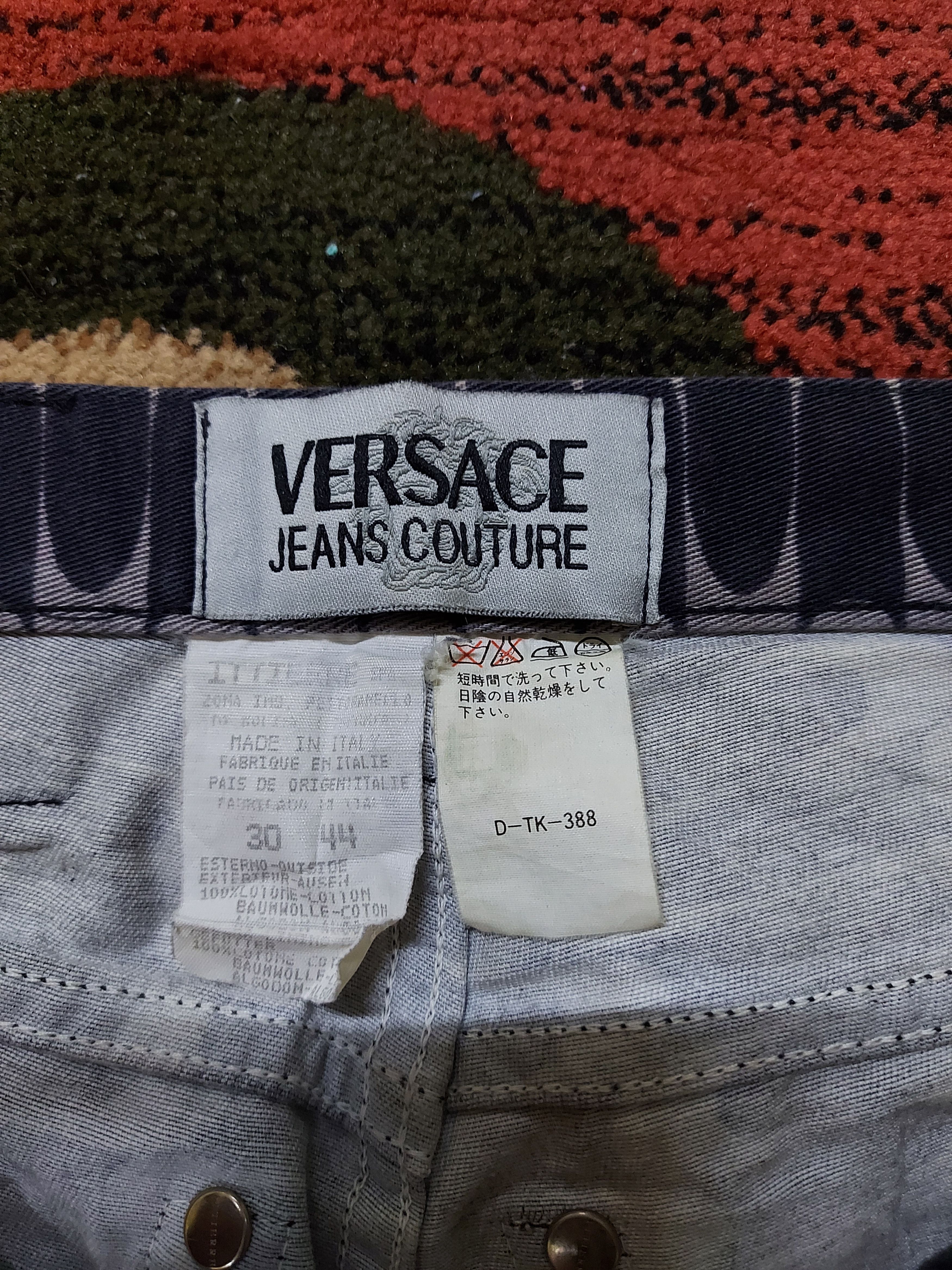 Designer (J5) Versace - spiral design made in italy Size US 30 / EU 46 - 13 Thumbnail