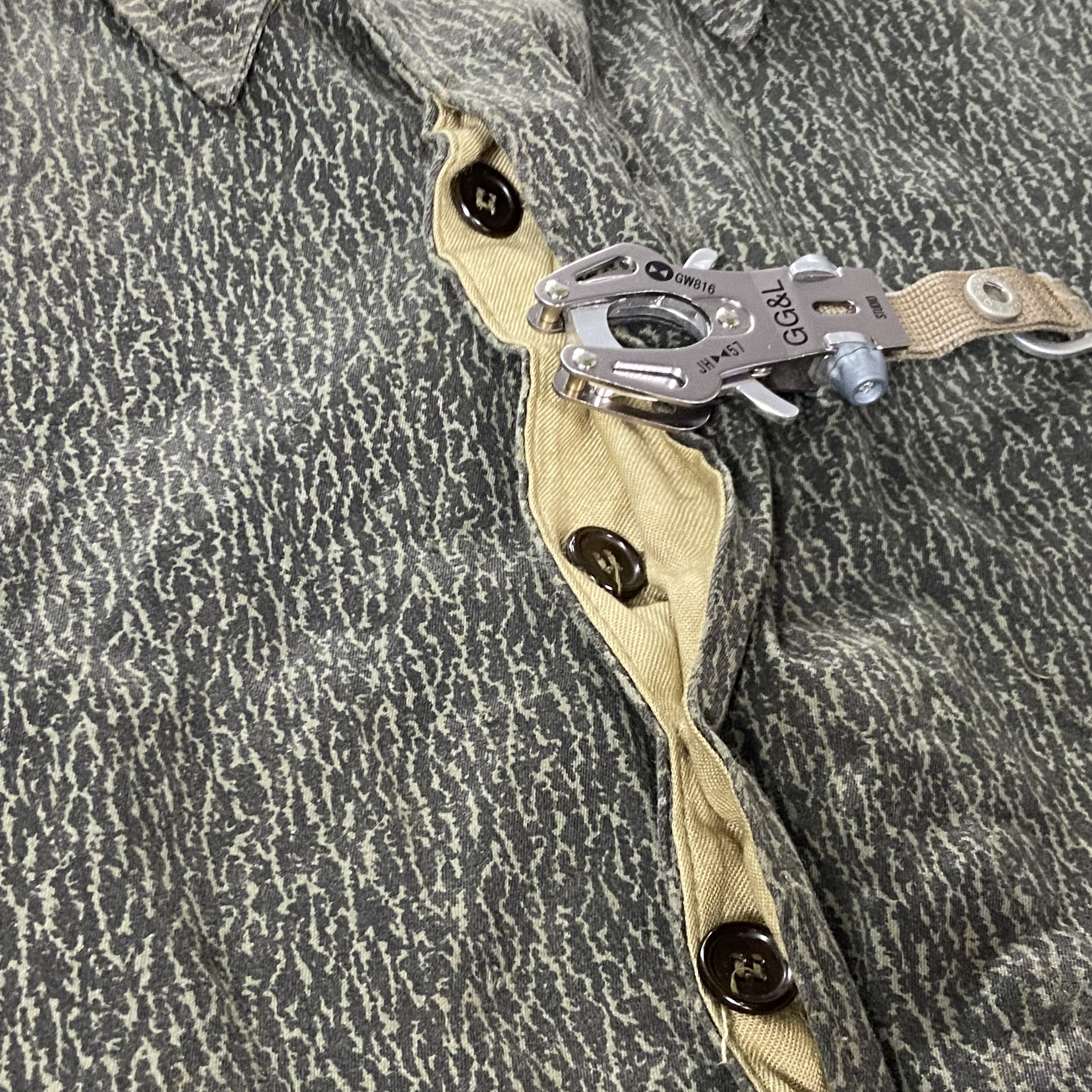 Vintage SWAMP CAMO 1990s RARE TACTICAL BONDAGE JACKET - № 2223 Size US L / EU 52-54 / 3 - 7 Thumbnail