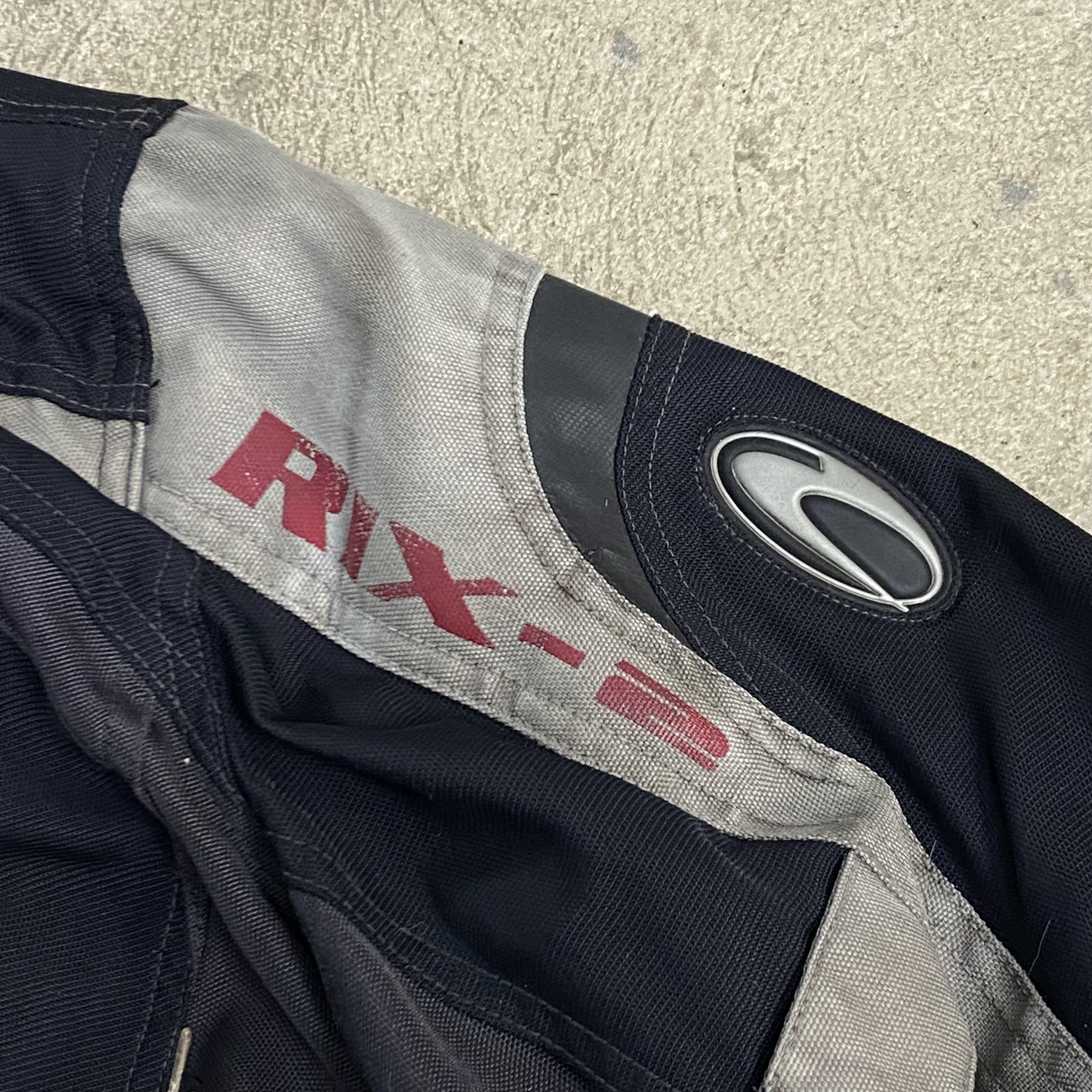 Japanese Brand RACING RICHA MULTIPOCKET TRANSFORMER BONDAGE JACKET 1990s Size US L / EU 52-54 / 3 - 3 Thumbnail