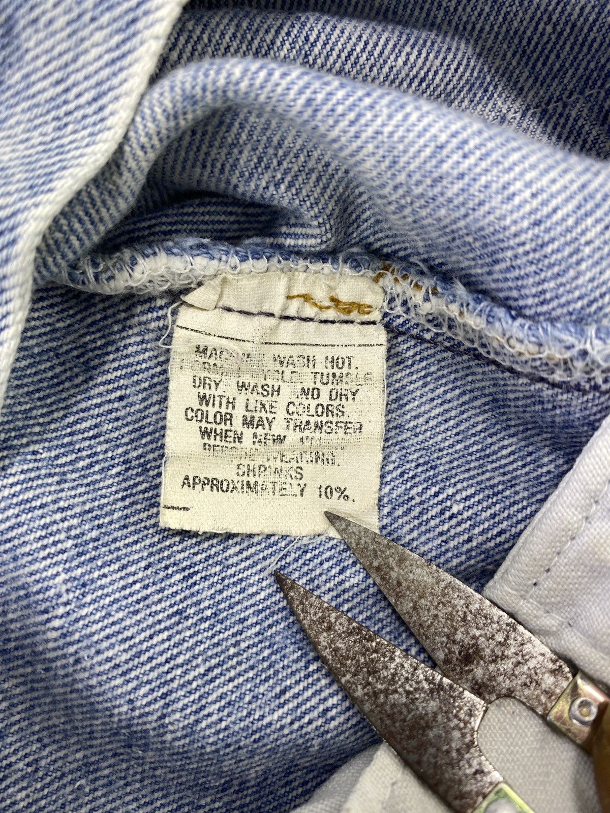 Jean × Levi's × Vintage VINTAGE 80s 501 JEANS DISTRESSED BLUE WASH - JK02 Size US 32 / EU 48 - 7 Thumbnail