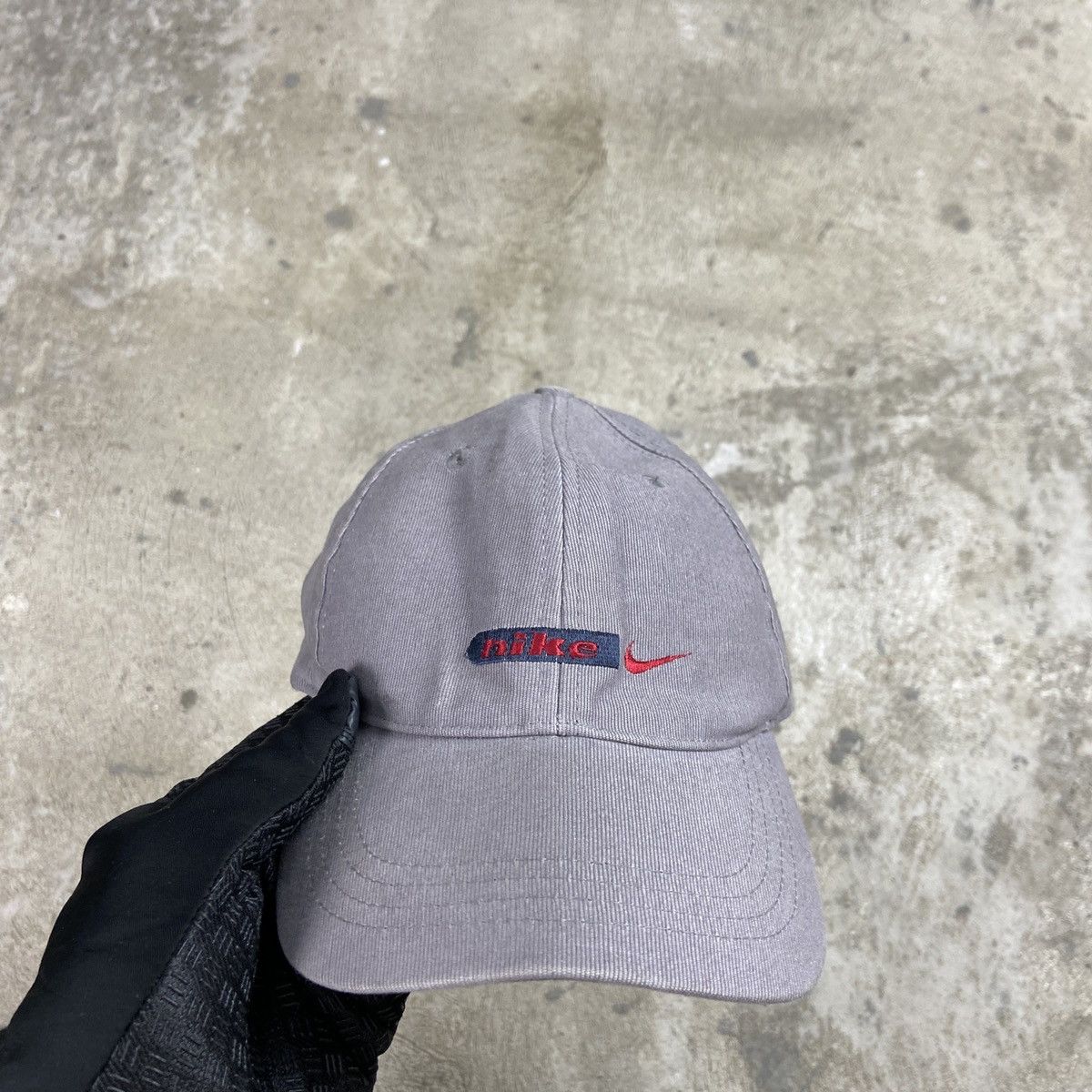 Nike 1990s NIKE CENTER SWOOSH RARE VINTAGE CAP - № 4044 Size ONE SIZE - 1 Thumbnail