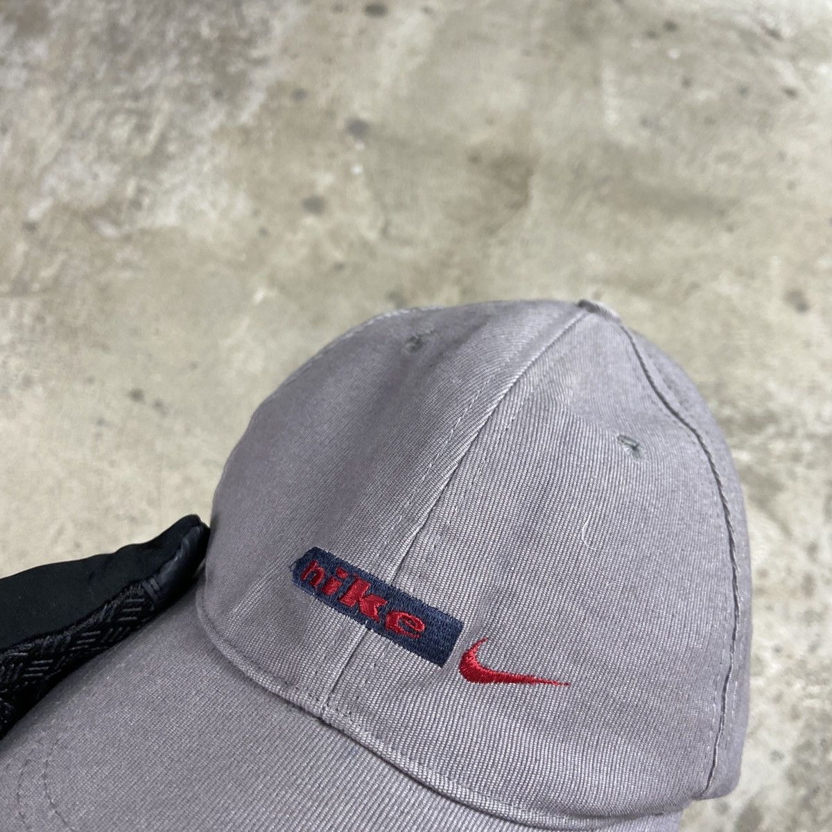 Nike 1990s NIKE CENTER SWOOSH RARE VINTAGE CAP - № 4044 Size ONE SIZE - 2 Thumbnail