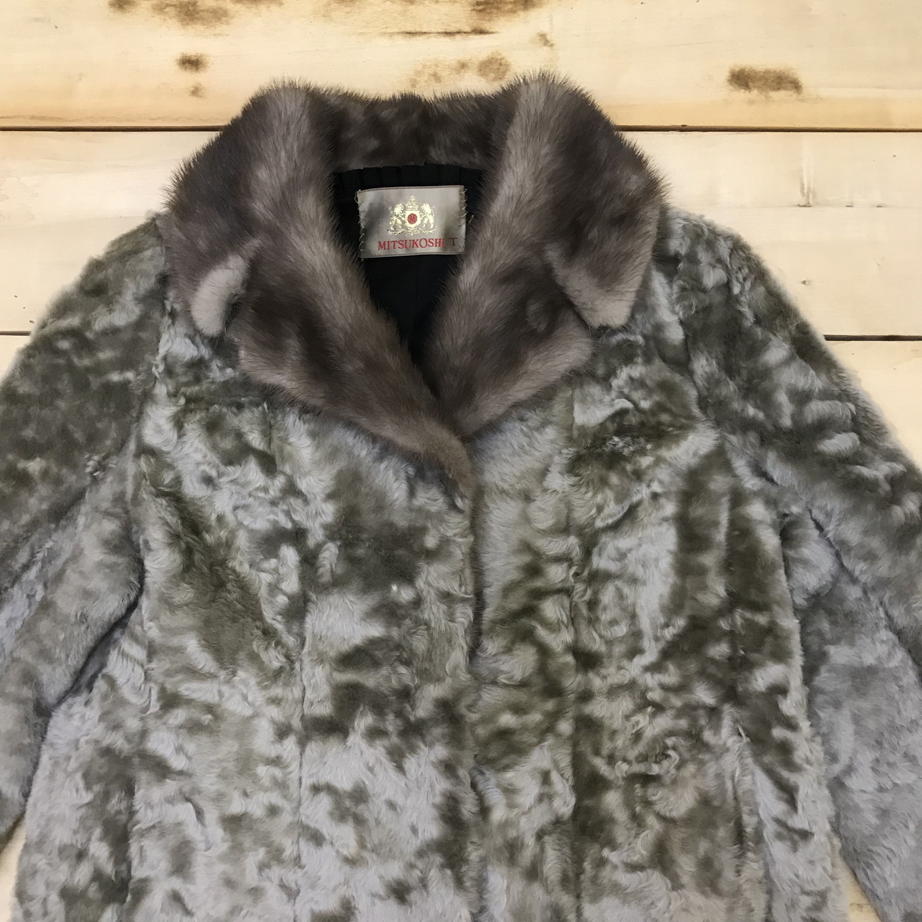 Japanese Brand Z19 JAPAN MITSUKOSHI T FUR JACKET Size M / US 6-8 / IT 42-44 - 2 Thumbnail
