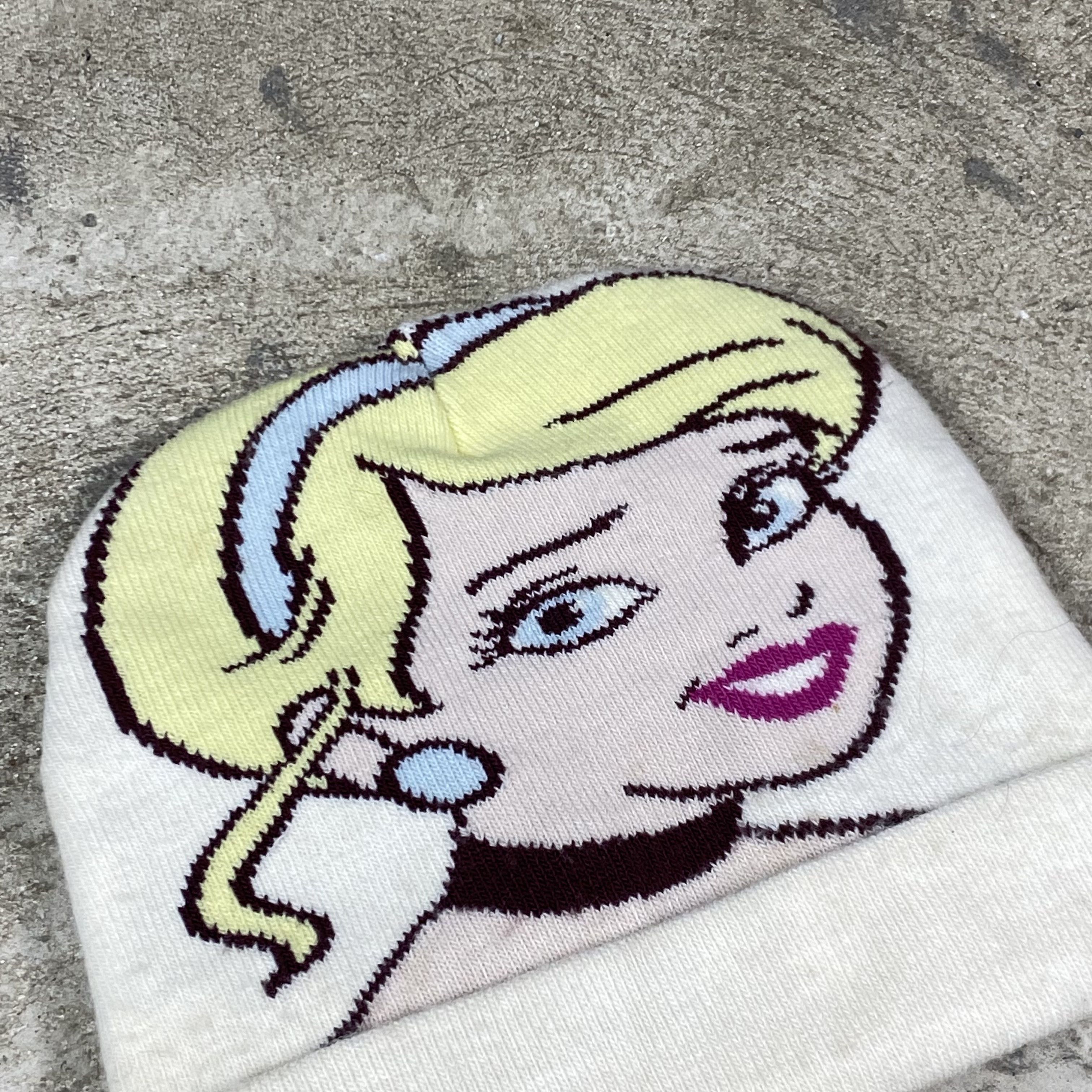 Vintage 1990s PRINCESS CINDERELLA VINTAGE BEANIE HAT - 4275 Size ONE SIZE - 2 Thumbnail