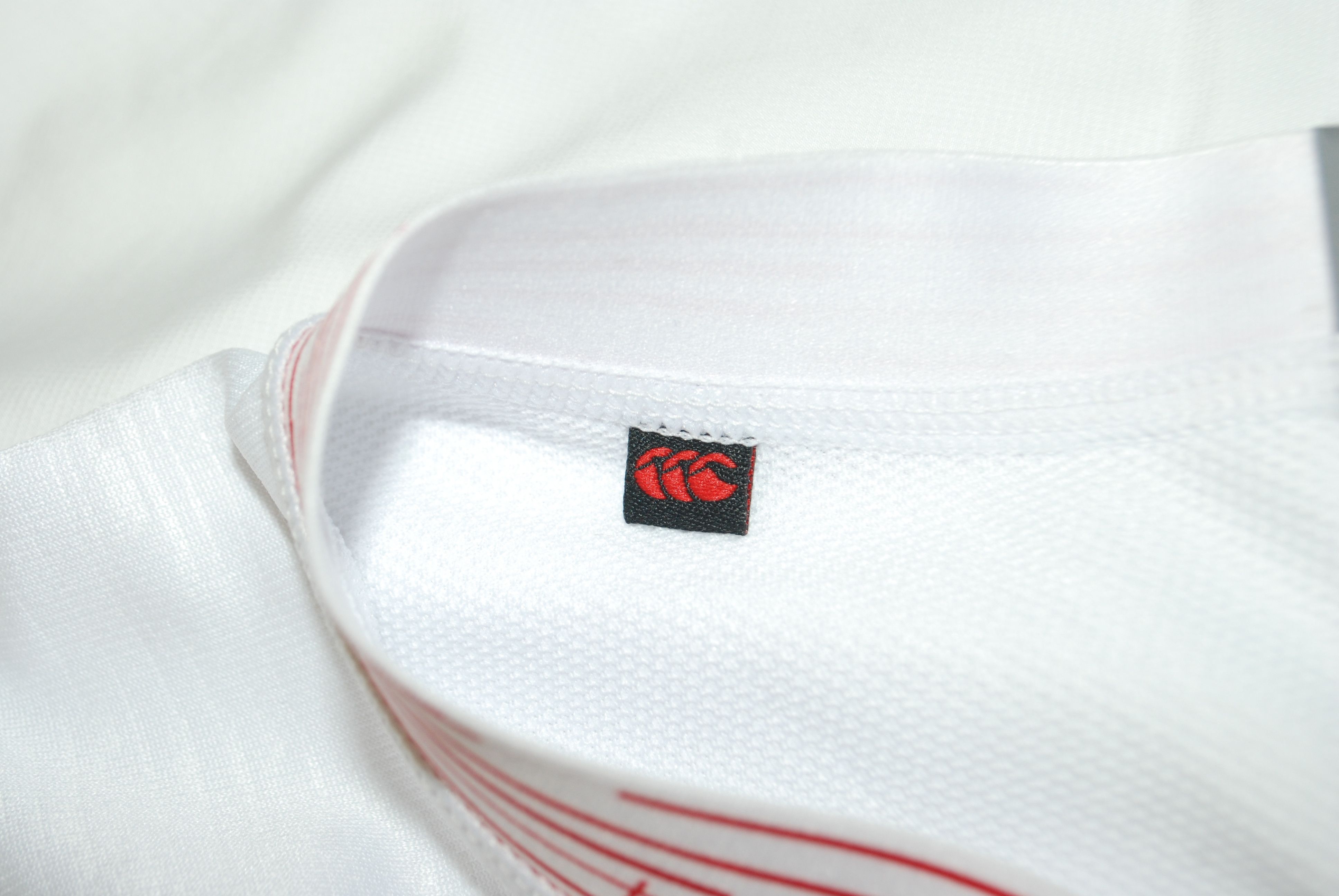 Canterbury of New Zealand ENGLAND RUGBY UNION WORLD CUP 2019 JAPAN JERSEY SHIRT Size US M / EU 48-50 / 2 - 7 Thumbnail