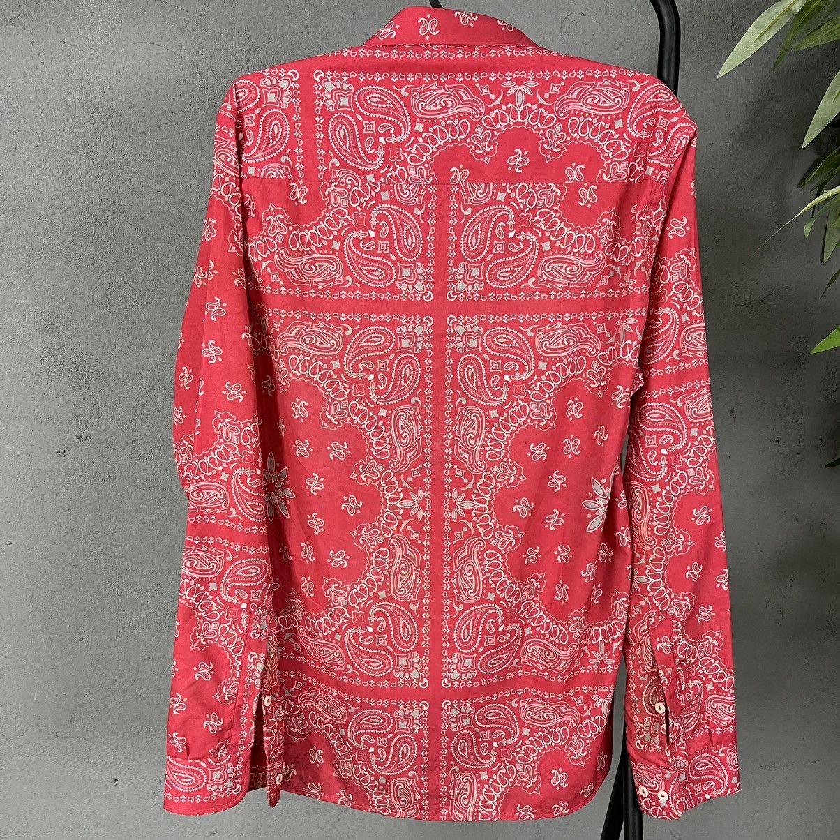 Vintage BANDANA MONOGRAM RARE Y2K SHIRT - № 1220 Size US L / EU 52-54 / 3 - 6 Thumbnail