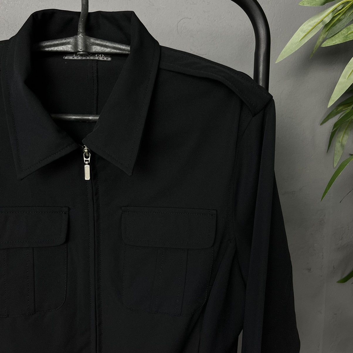 Japanese Brand MULTIPOCKET ARCHIVE MINIMALISTIC BONDAGE CLASSIC JACKET 90s Size US S / EU 44-46 / 1 - 5 Thumbnail
