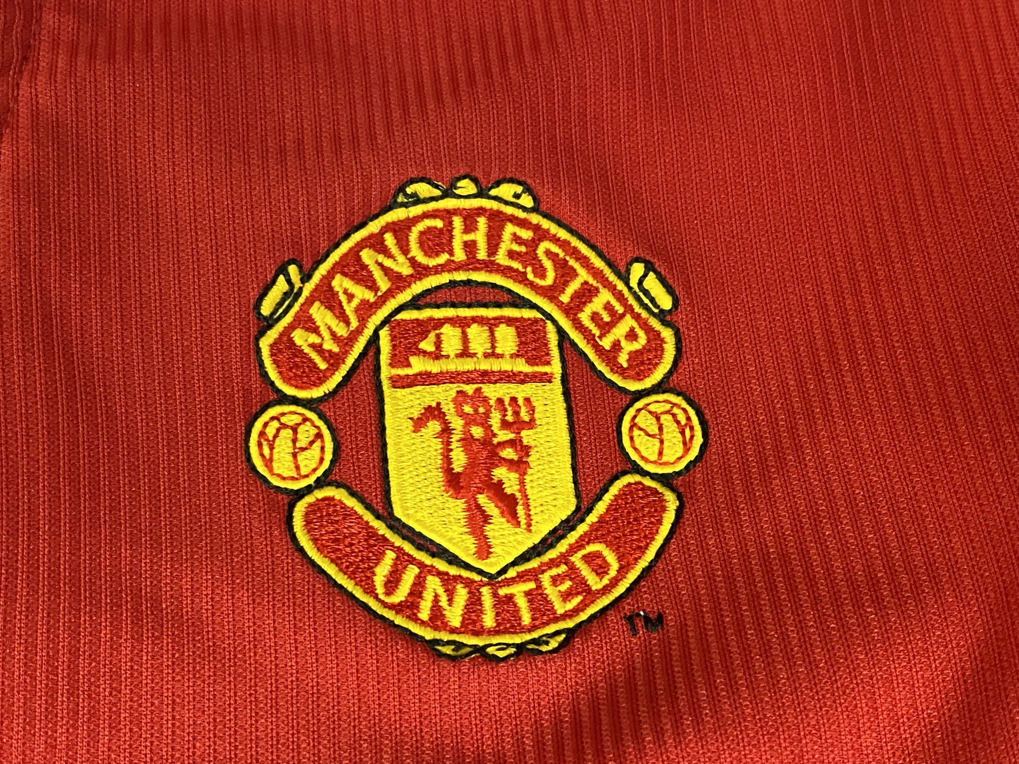 Umbro × Vintage MANCHESTER UNITED 1998 2000 HOME FOOTBALL SHIRT SOCCER Size US XXS / EU 40 - 4 Thumbnail