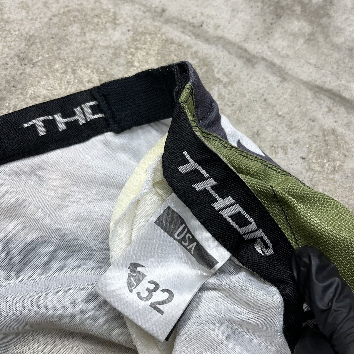 Vintage RACING THOR RARE BIKE PANTS - 3189 Size US 32 / EU 48 - 15 Thumbnail