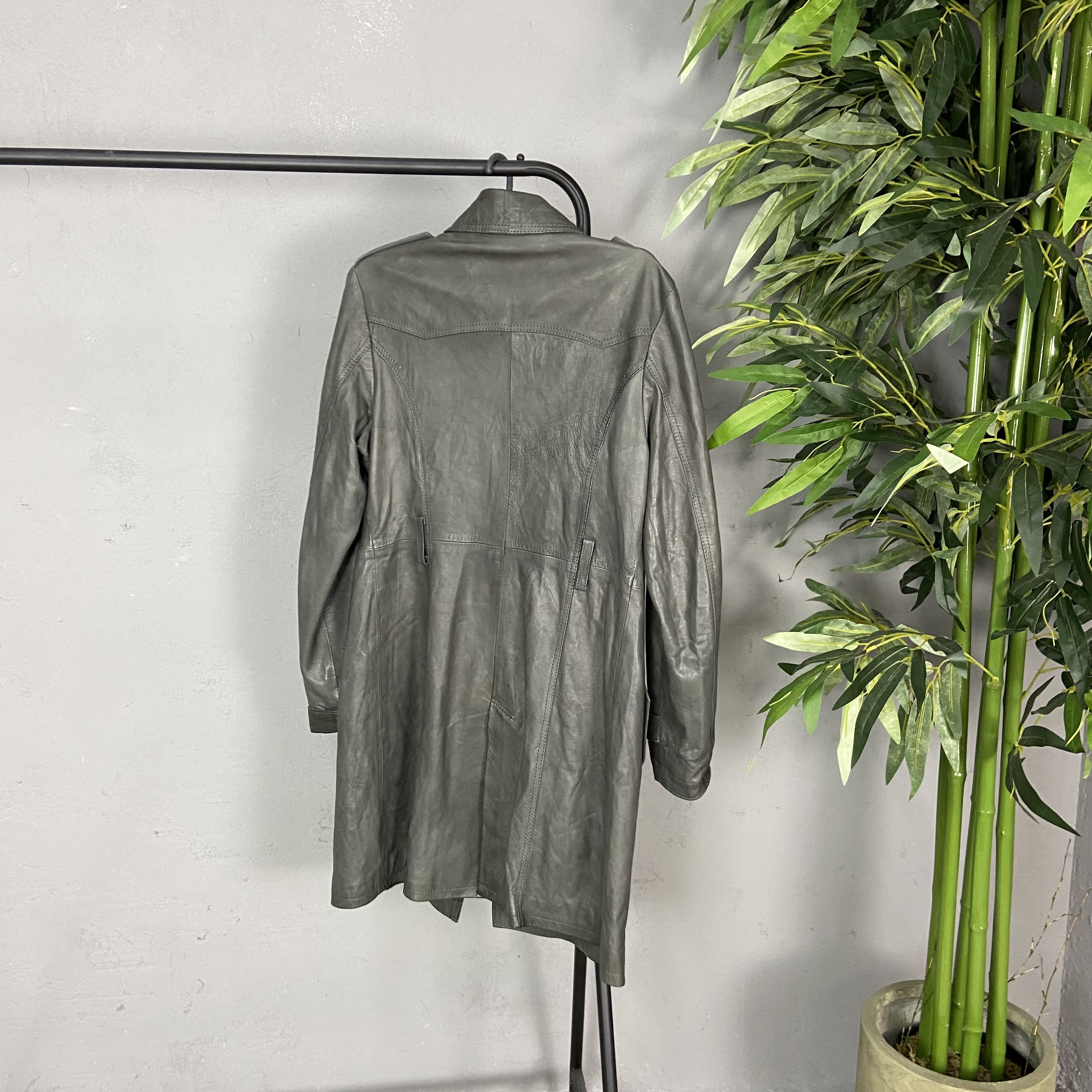 Vera Pelle VERA PELLE ARCHIVE 1980s RARE LEATHER TRENCH JACKET - № 2229 Size US M / EU 48-50 / 2 - 5 Thumbnail