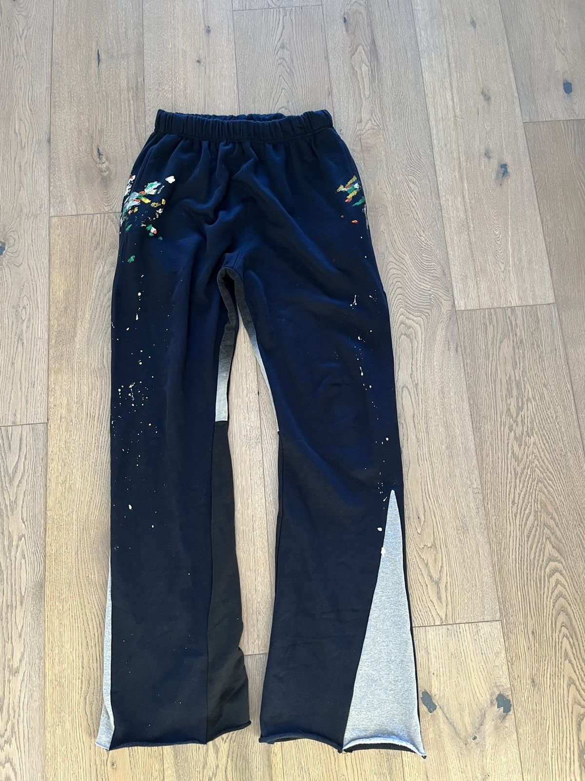 mnml-contrast-bootcut-sweatpants-flared-sweatpants-grailed