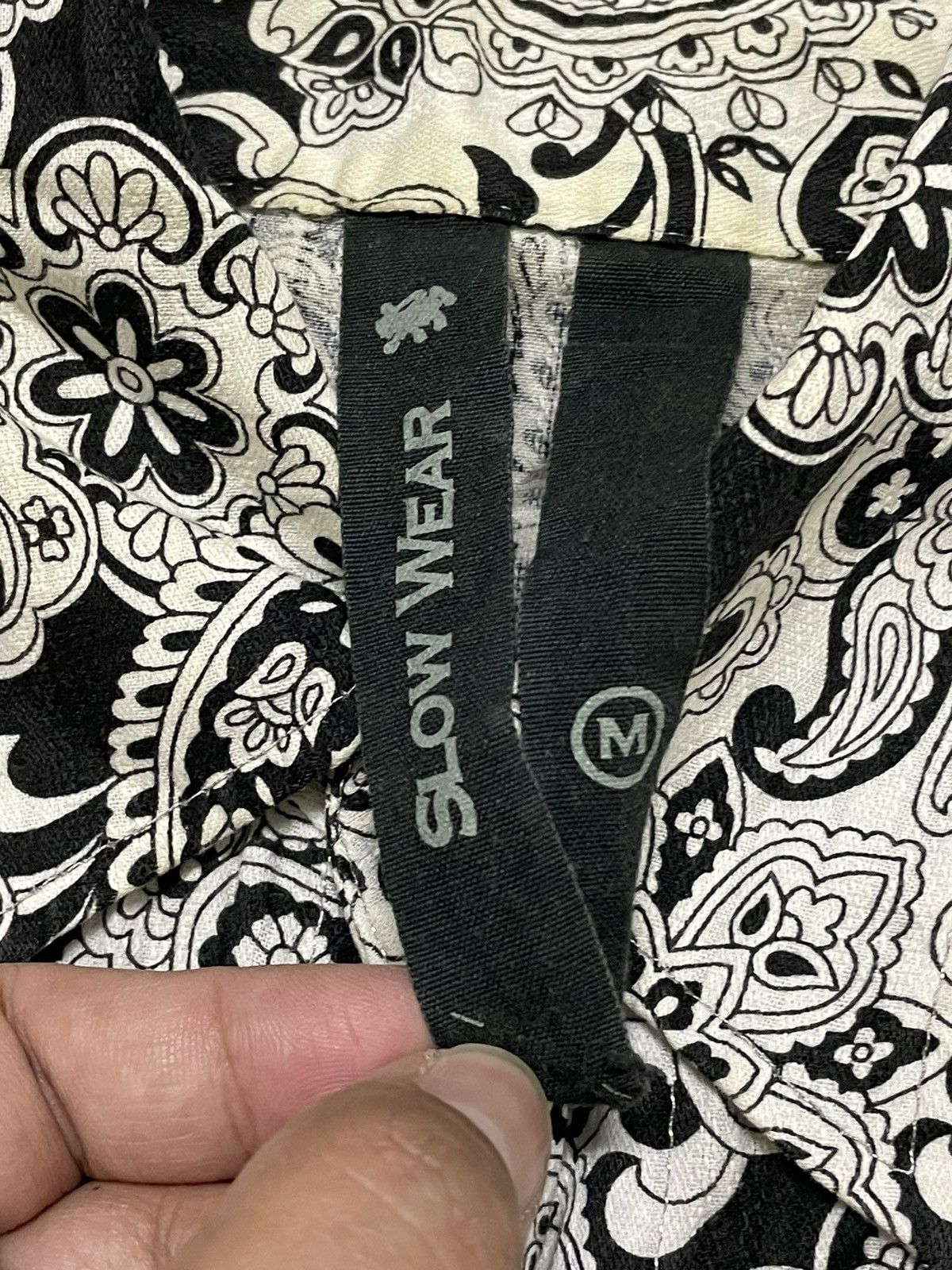 Japanese Brand Vintage Shirt Paisley Long Sleeve Size US M / EU 48-50 / 2 - 10 Thumbnail