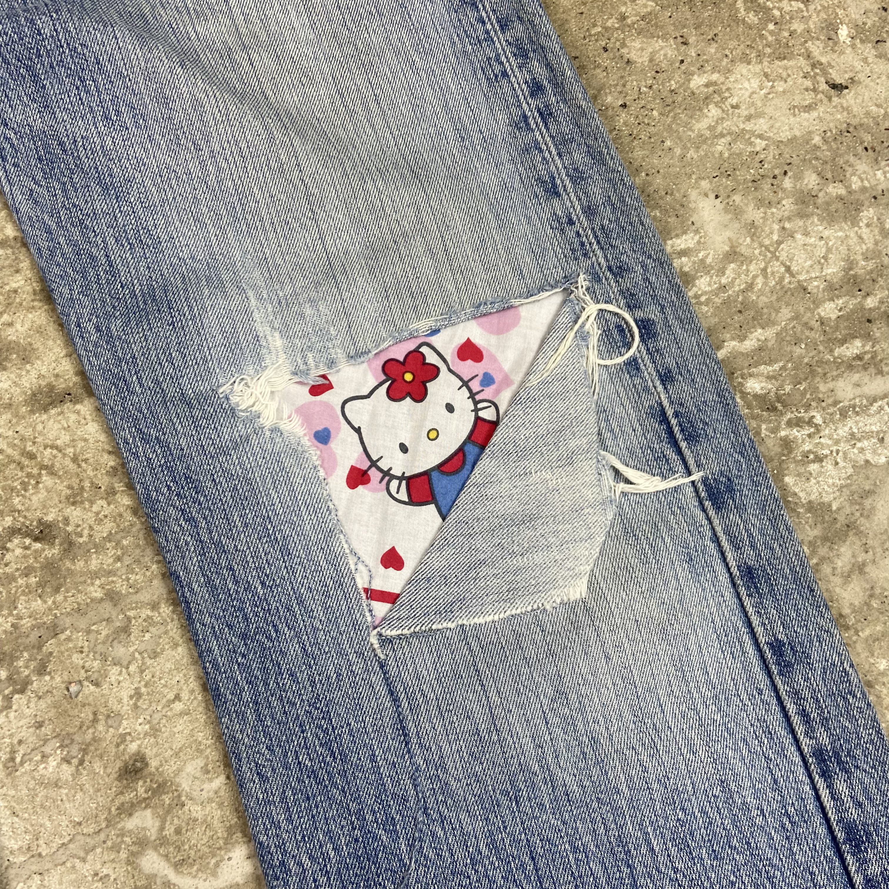 Levi's Vintage Clothing HELLO KITTY x LEVIS - RARE VINTAGE FADED JEANS PANTS 90s Size US 32 / EU 48 - 2 Thumbnail