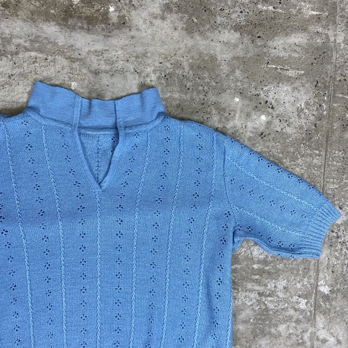 Vintage CUTIE KNITTED FLOWERS POLO TEE 730 Size US S / EU 44-46 / 1 - 2 Thumbnail