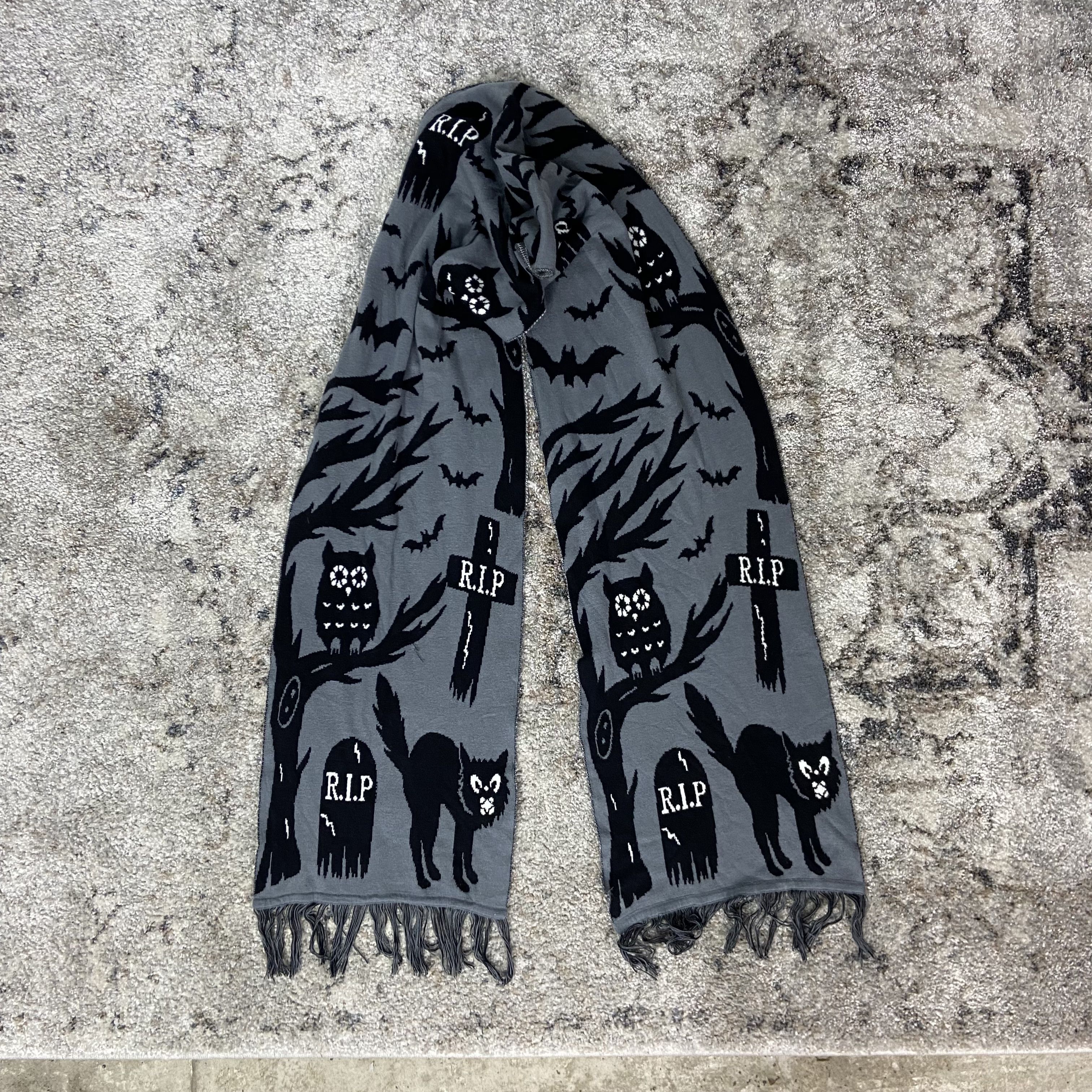Vintage VERY BIG (200cm) R.I.P. Y2K VINTAGE RARE SCARF - № 4186 Size ONE SIZE - 2 Thumbnail