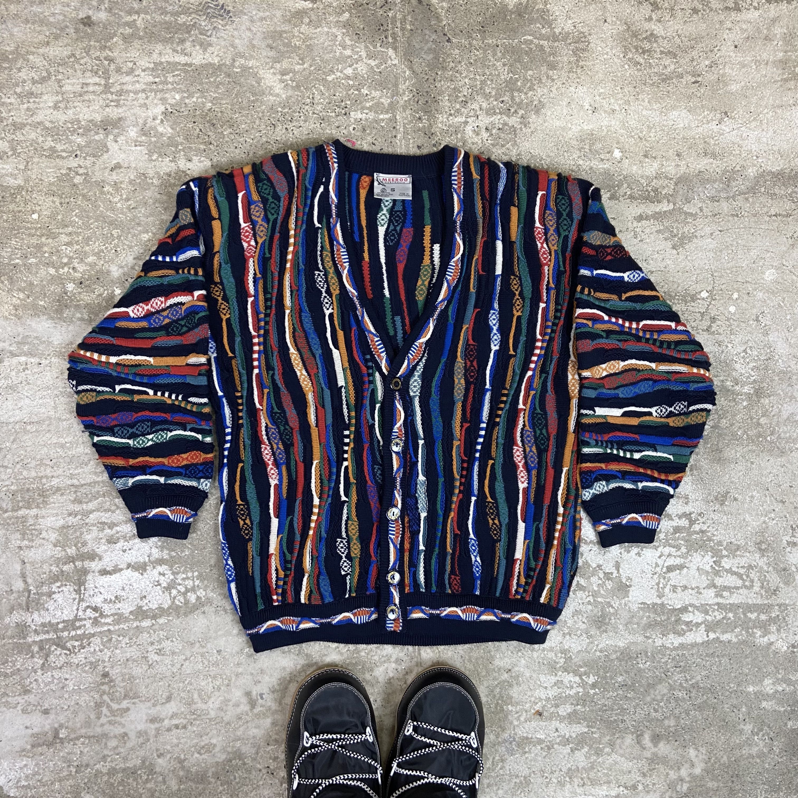 Vintage 1990s COOGI ARCHIVE STYLE VINTAGE KNITTED SWEATER - № 1199 Size US M / EU 48-50 / 2 - 1 Thumbnail